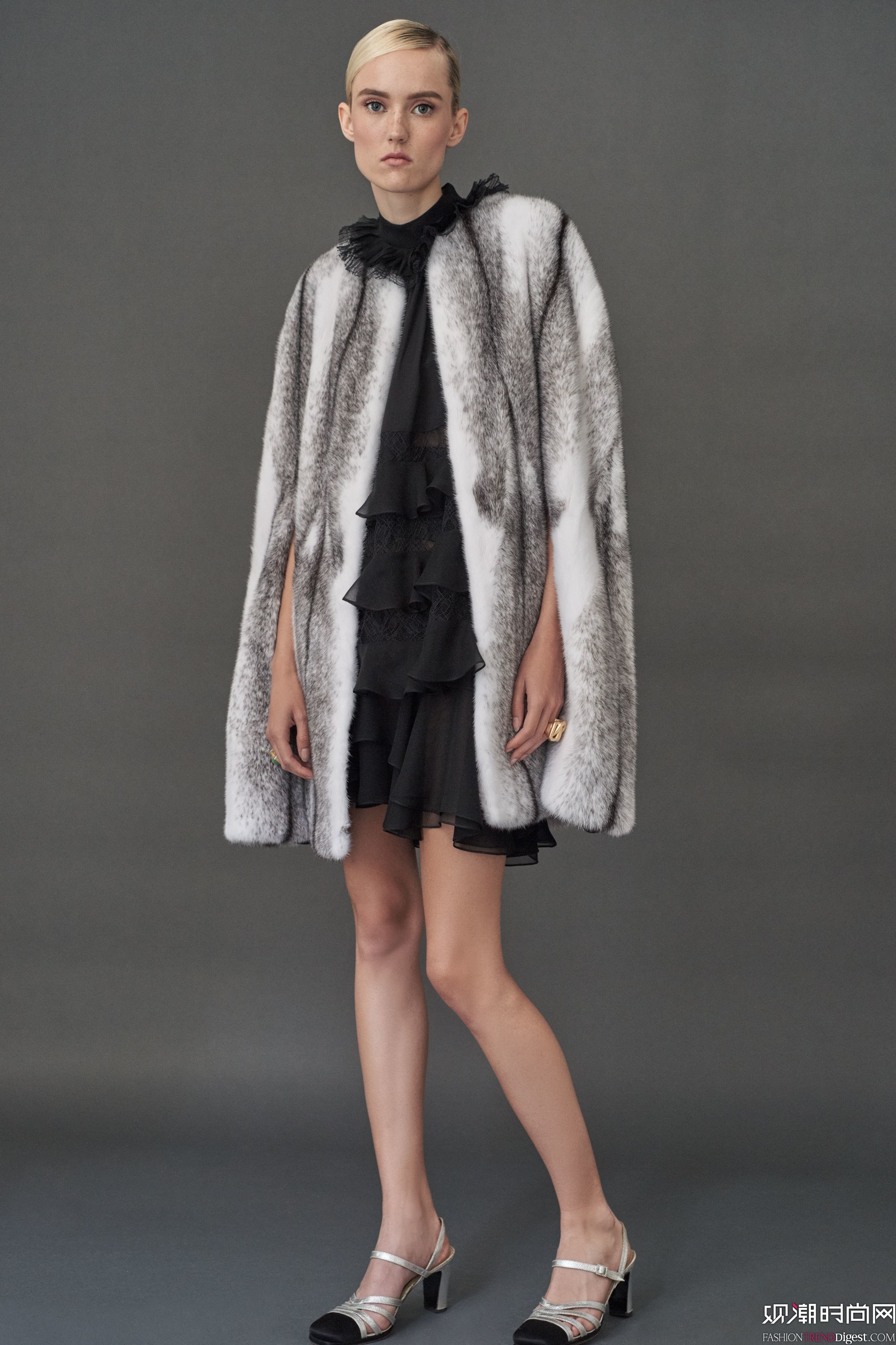 J. Mendel 2018紺ϵLookBookDƬ