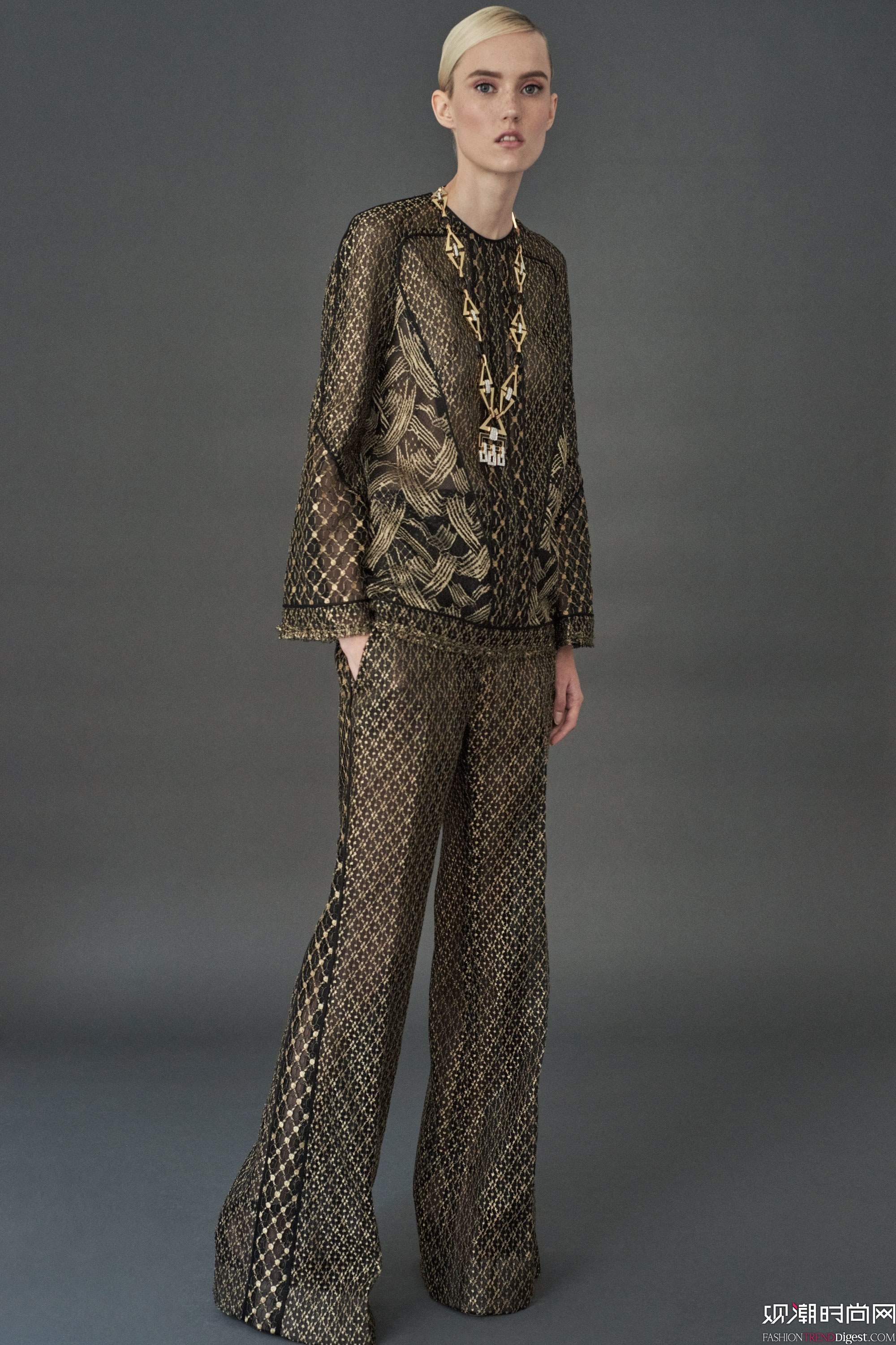 J. Mendel 2018紺ϵLookBookDƬ