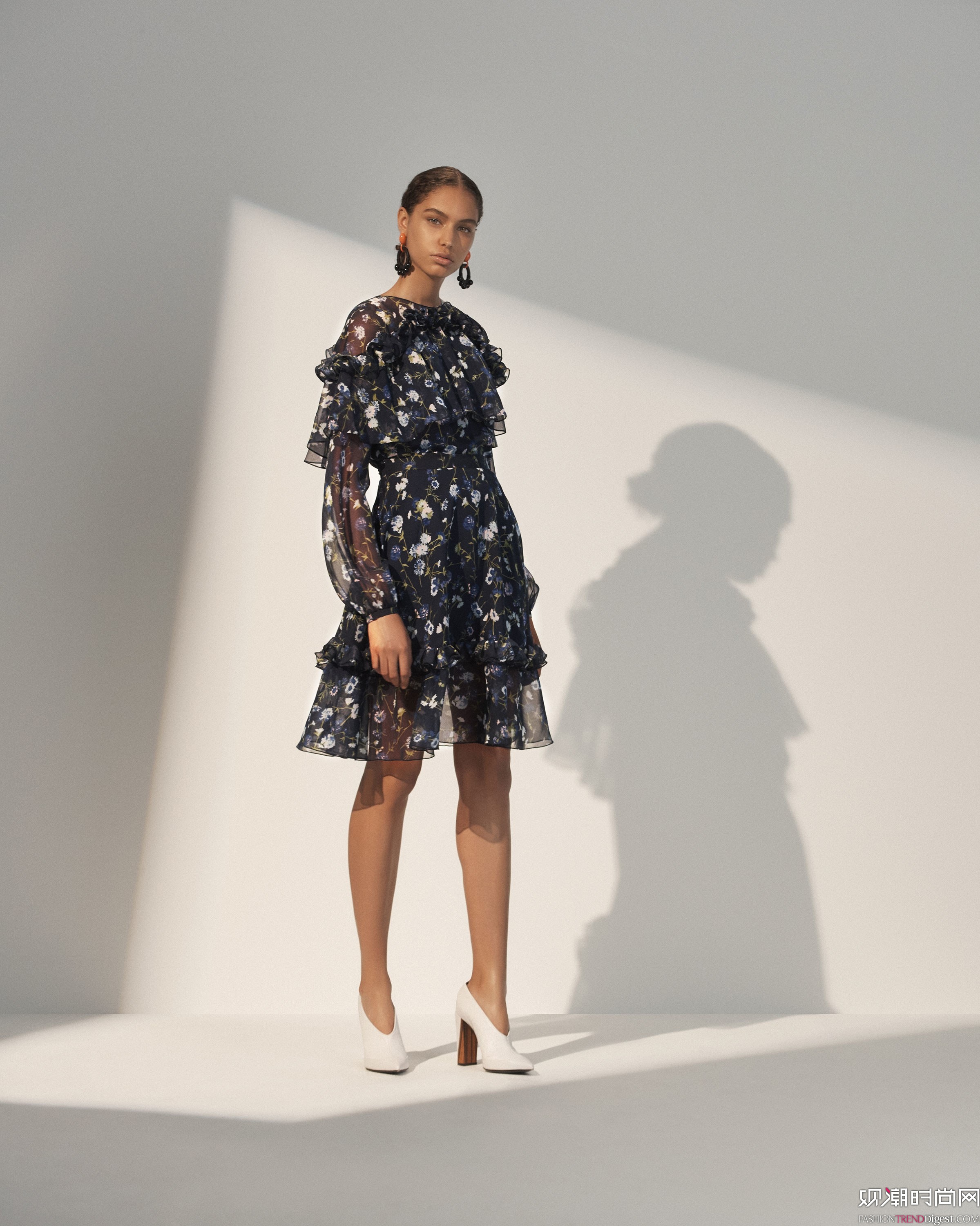 Prabal Gurung 2018紺ϵLookBookDƬ