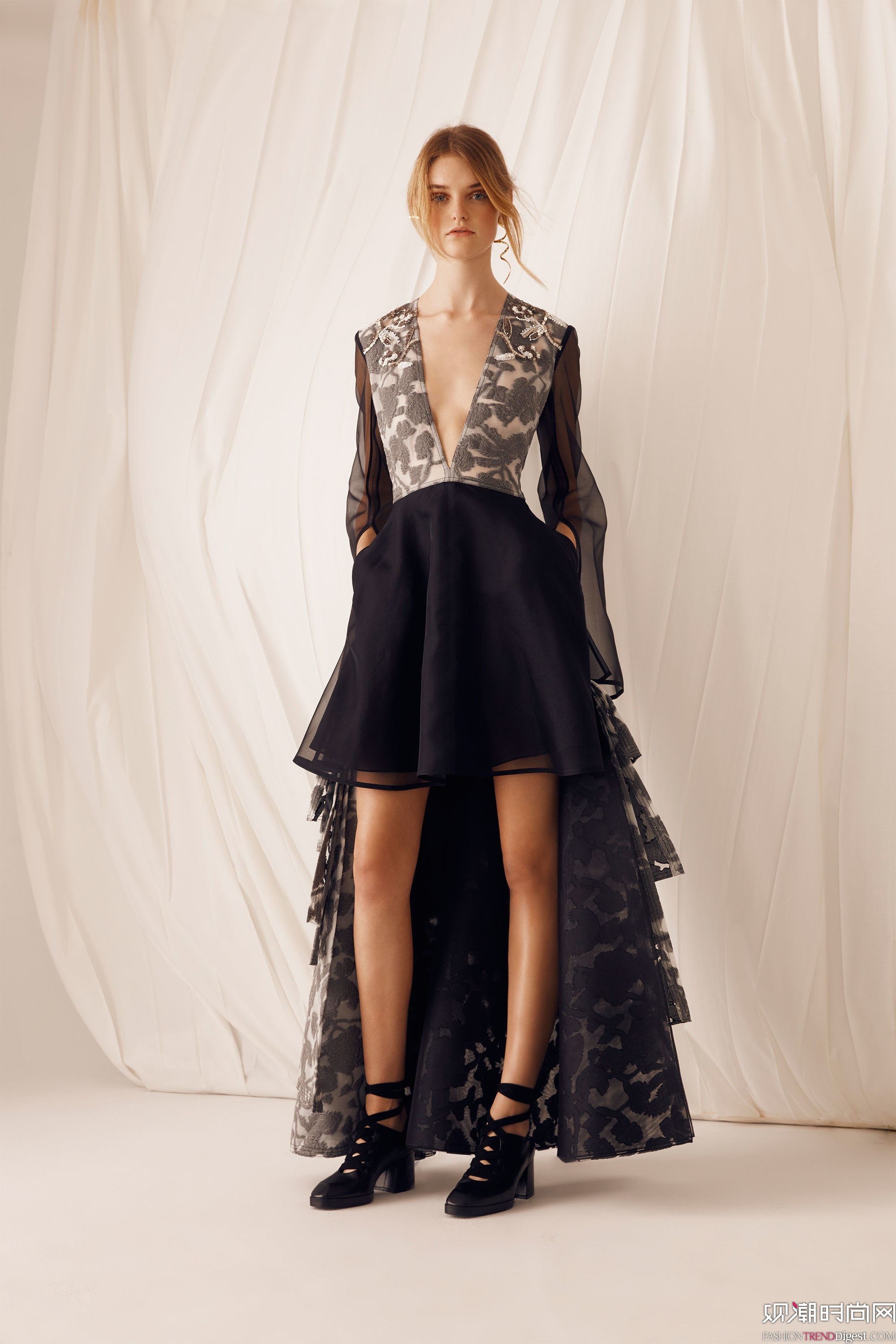 Adeam 2018紺ϵLookBookDƬ