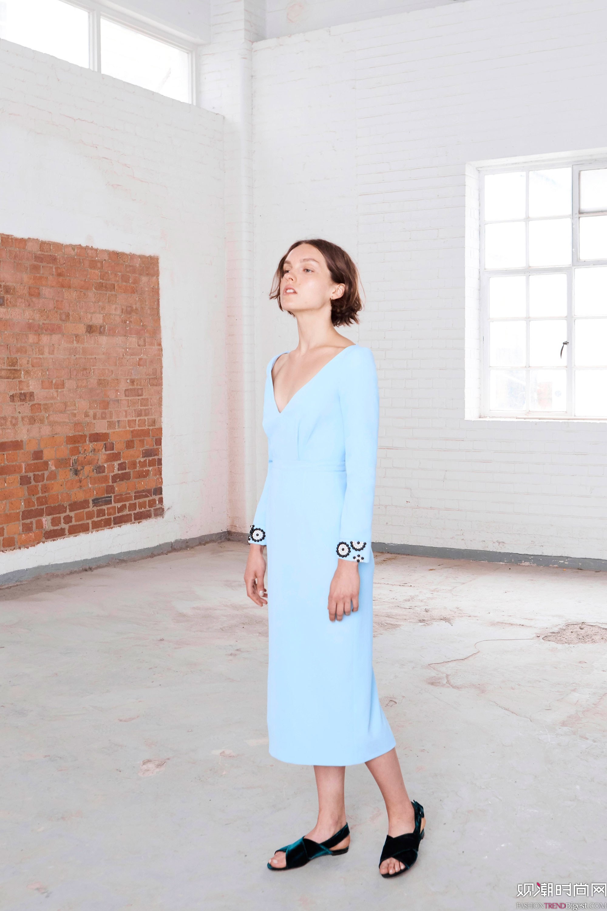 Emilia Wickstead 2018紺ϵLookBookDƬ