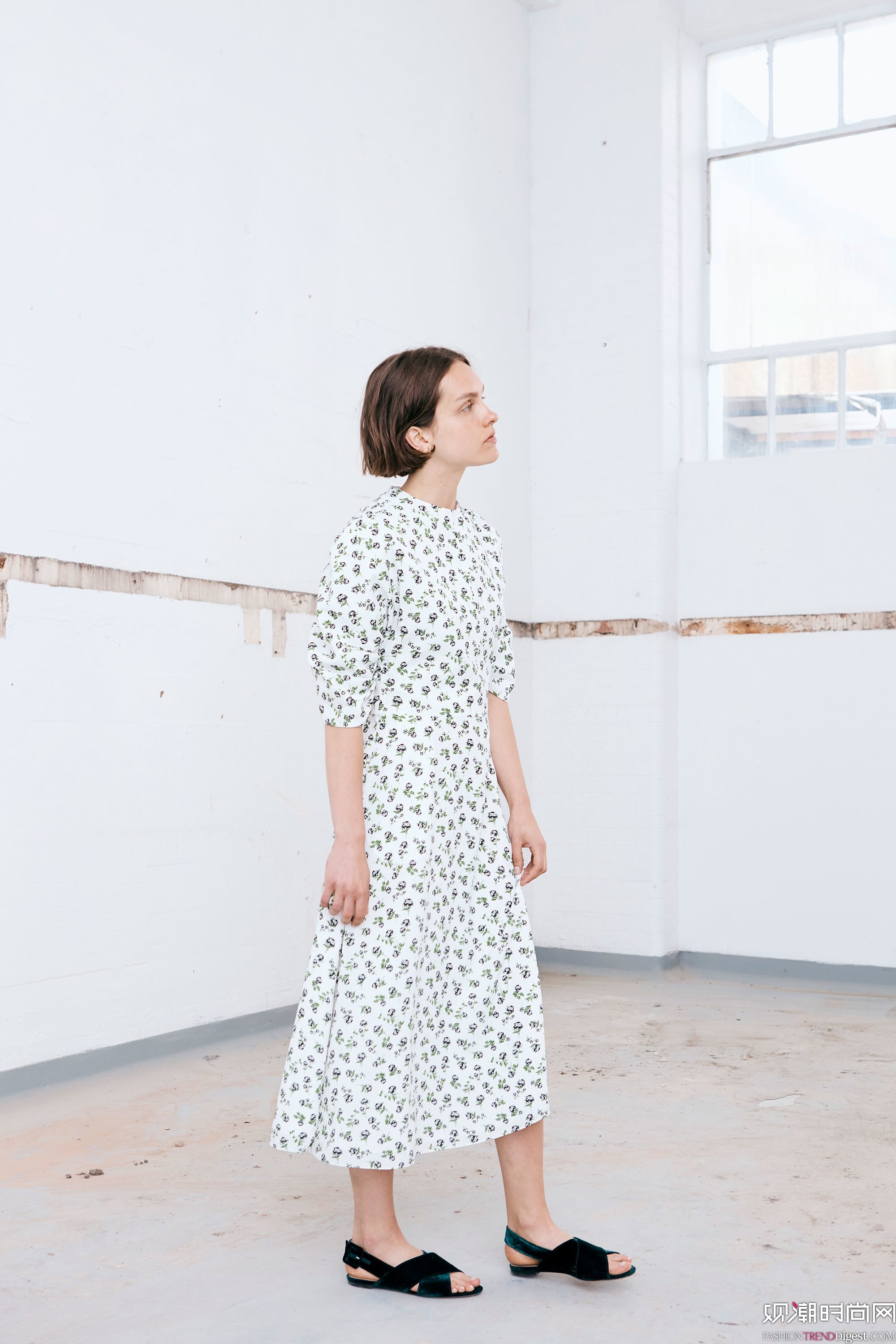 Emilia Wickstead 2018紺ϵLookBookDƬ