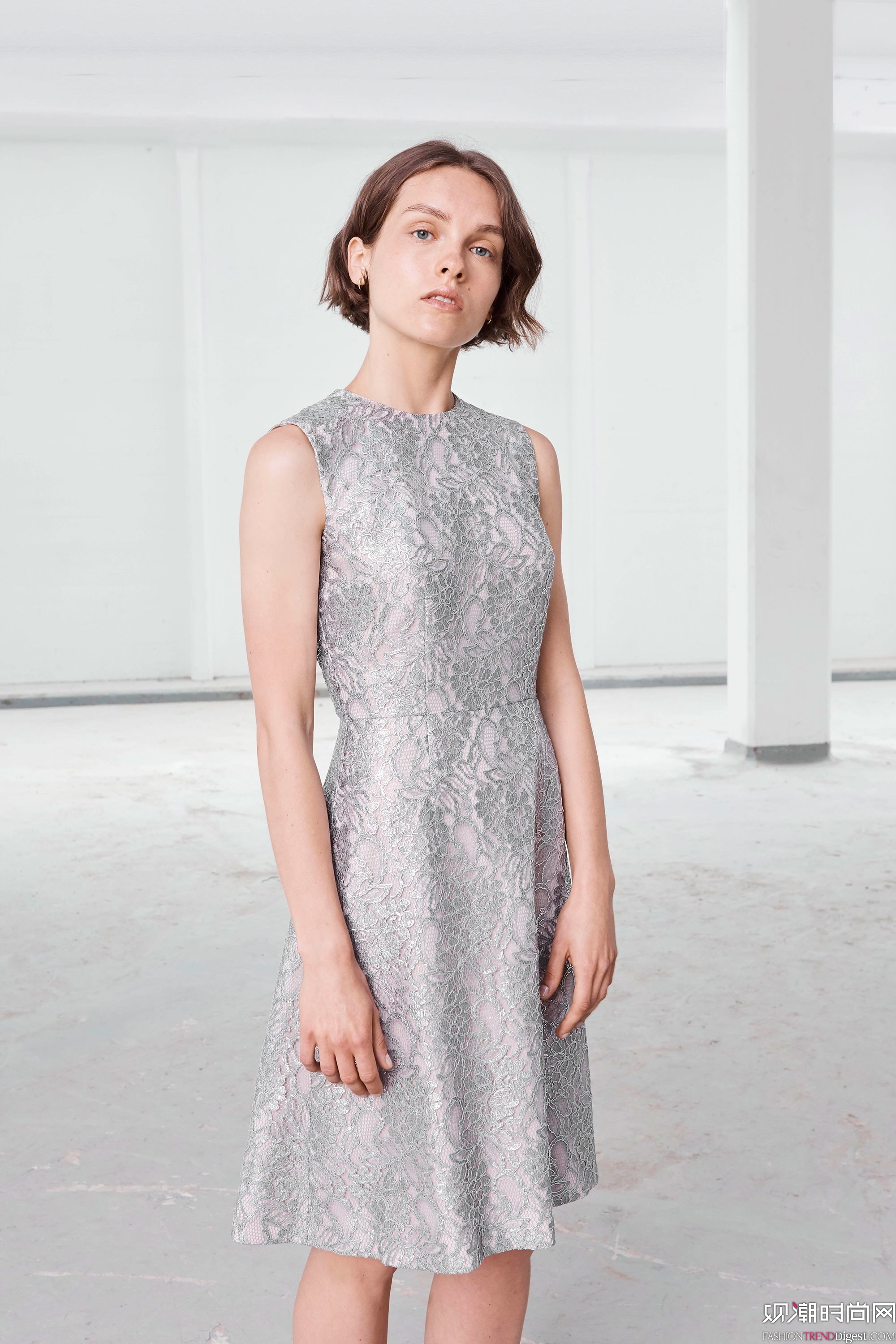 Emilia Wickstead 2018紺ϵLookBookDƬ