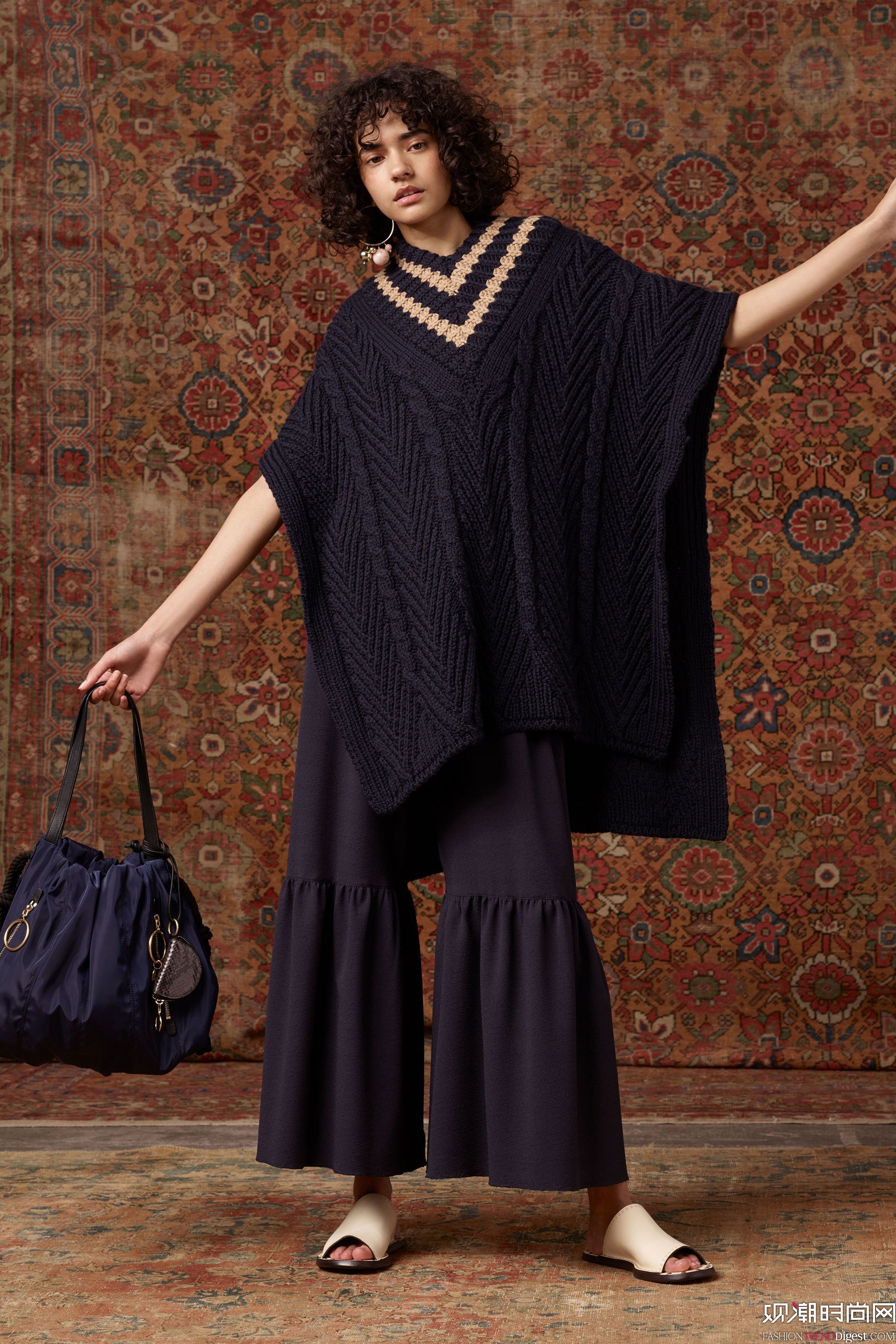 See by Chlo 2018紺ϵLookBookDƬ