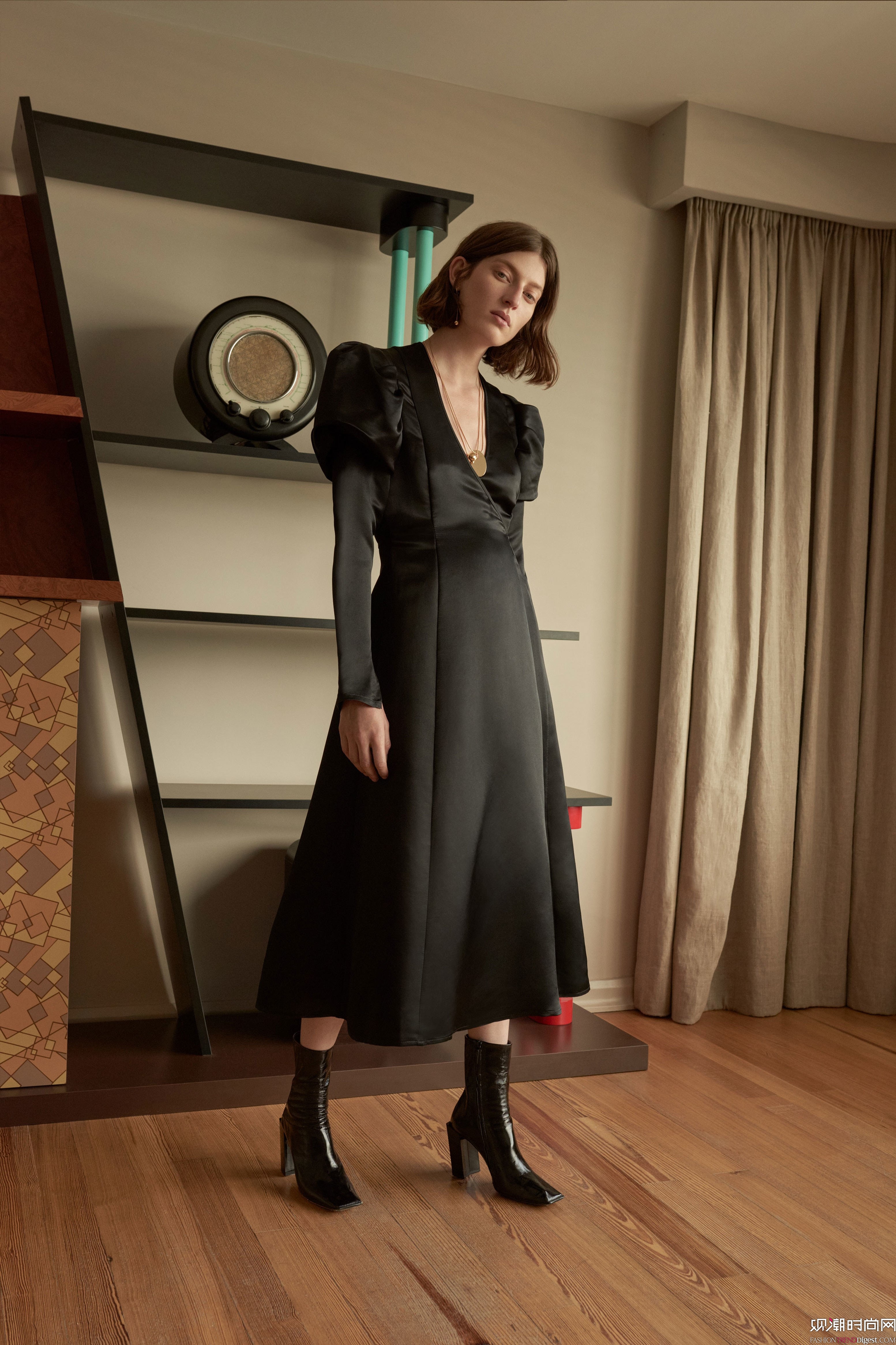Beaufille 2018紺ϵLookBookDƬ