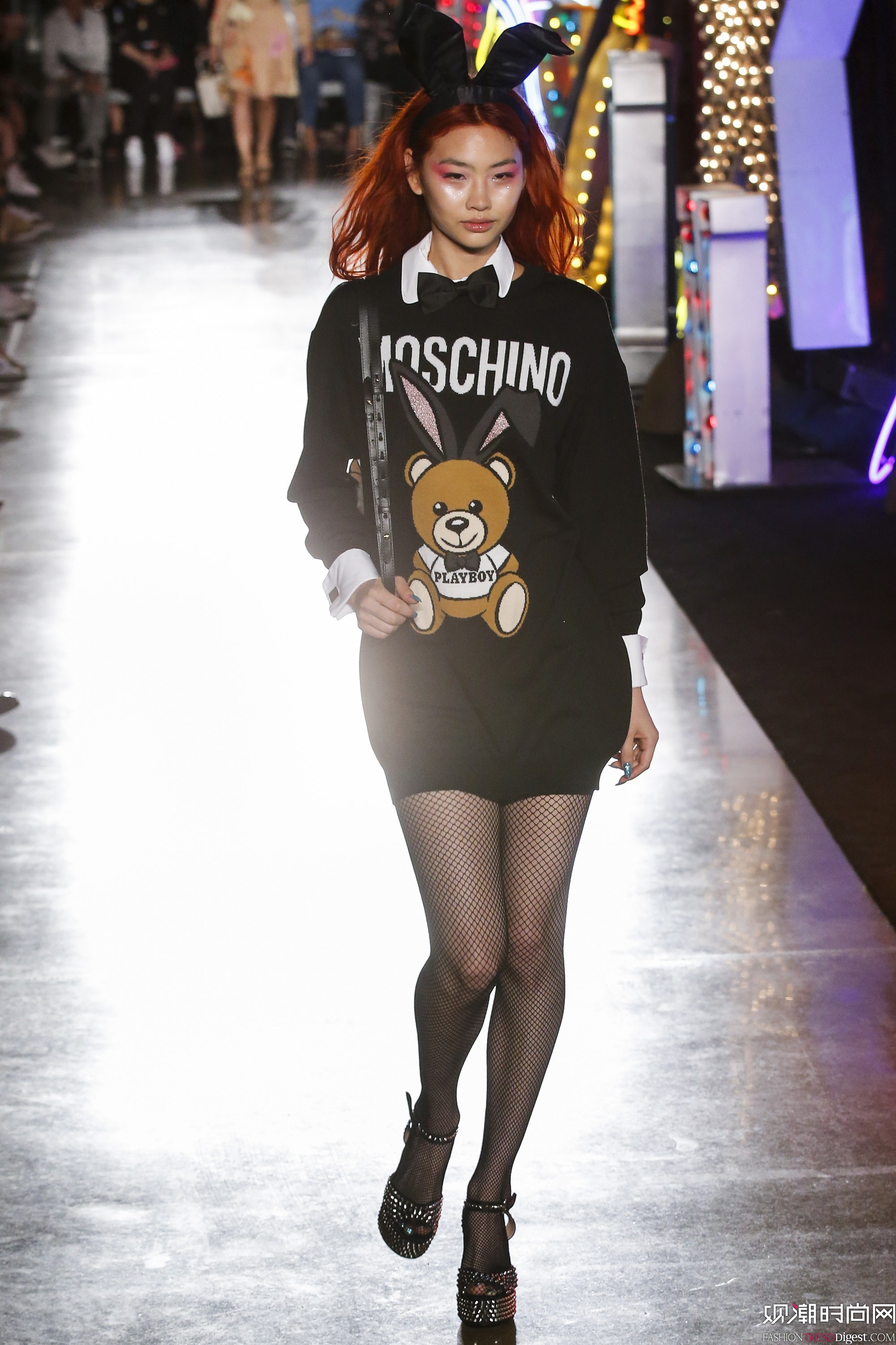 Moschino 2018Ůװϲ㳡ͼƬ