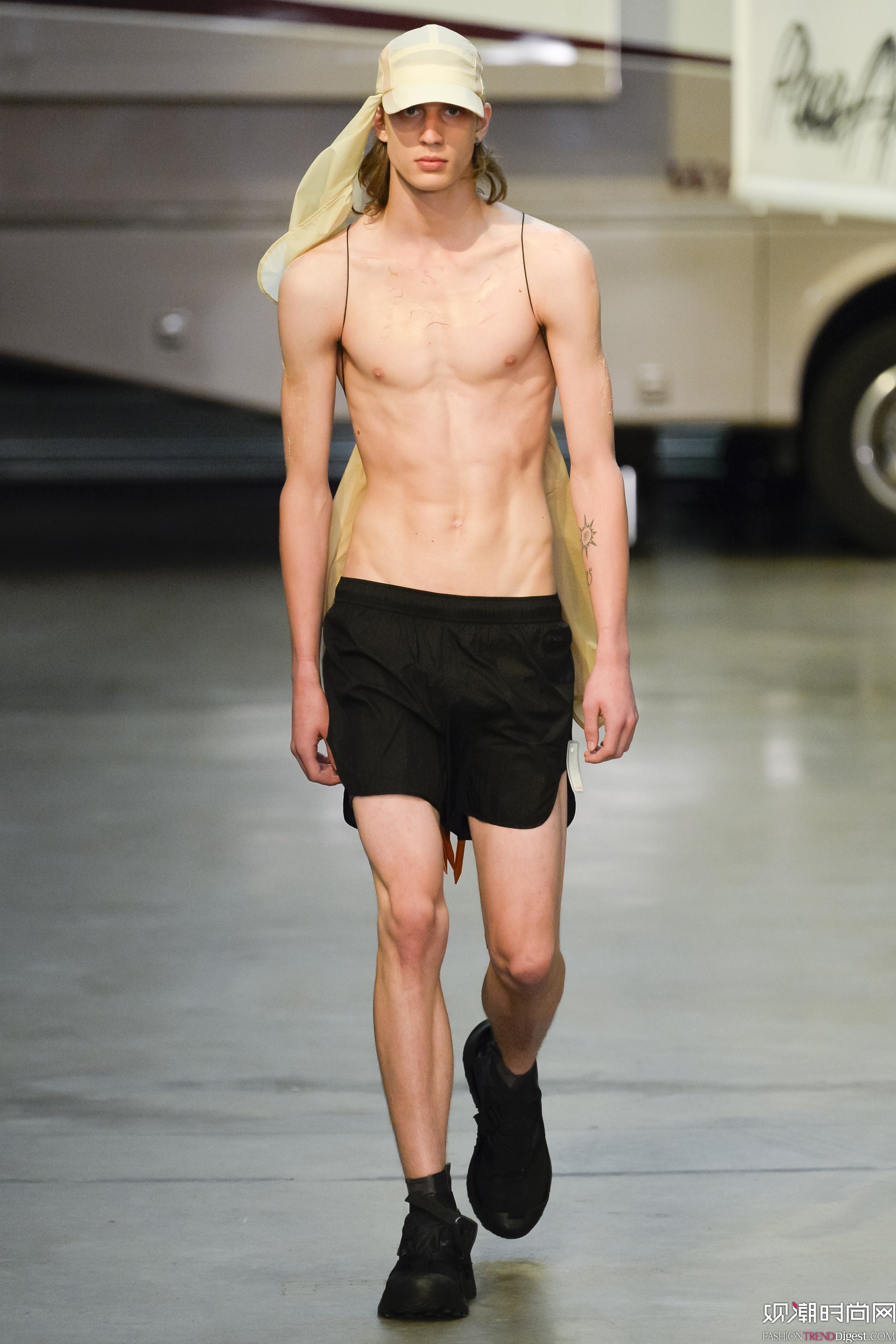 Cottweiler 2018ϵװ㳡ͼƬ