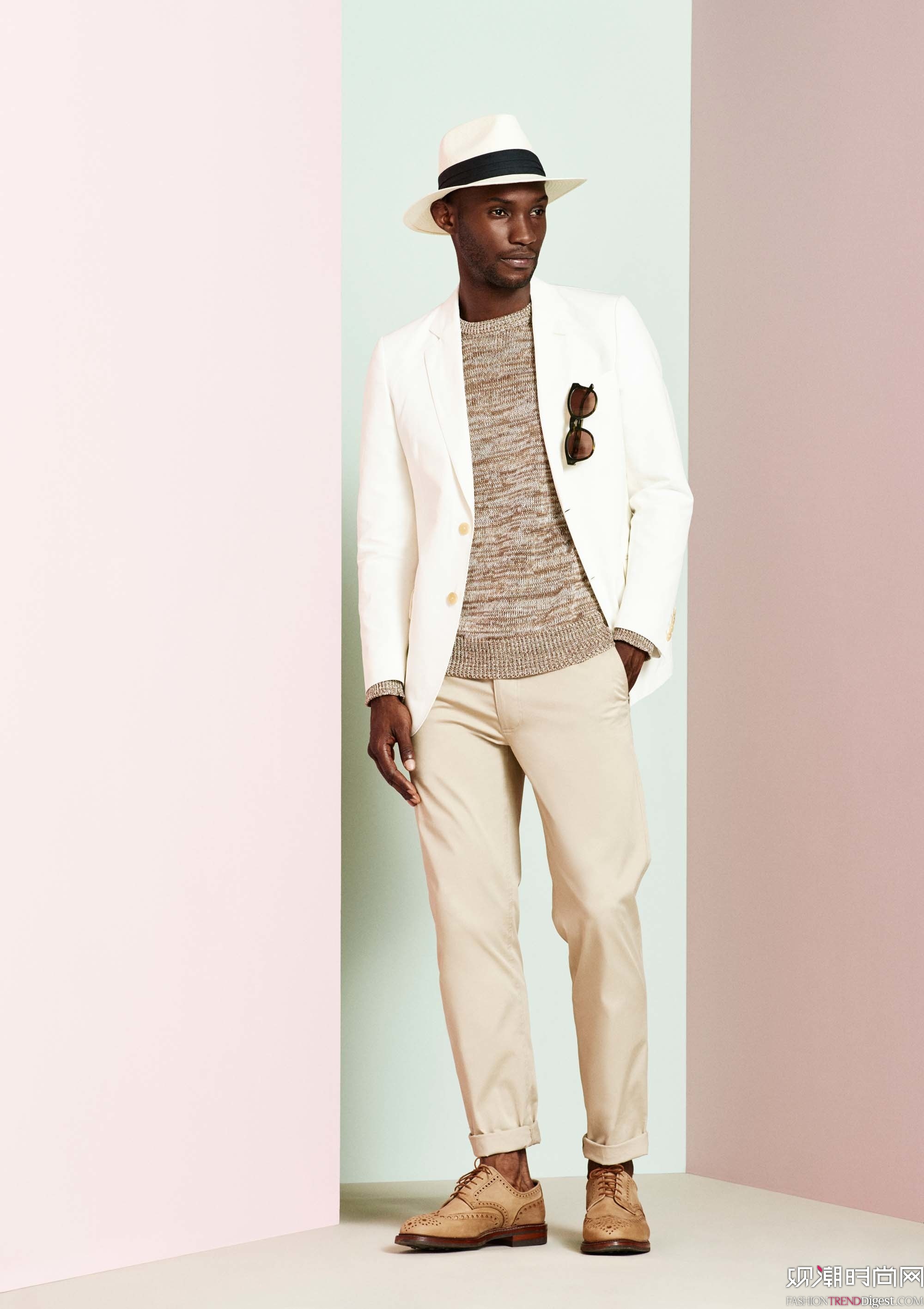 Richard James 2018������װϵ���㳡����ͼƬ