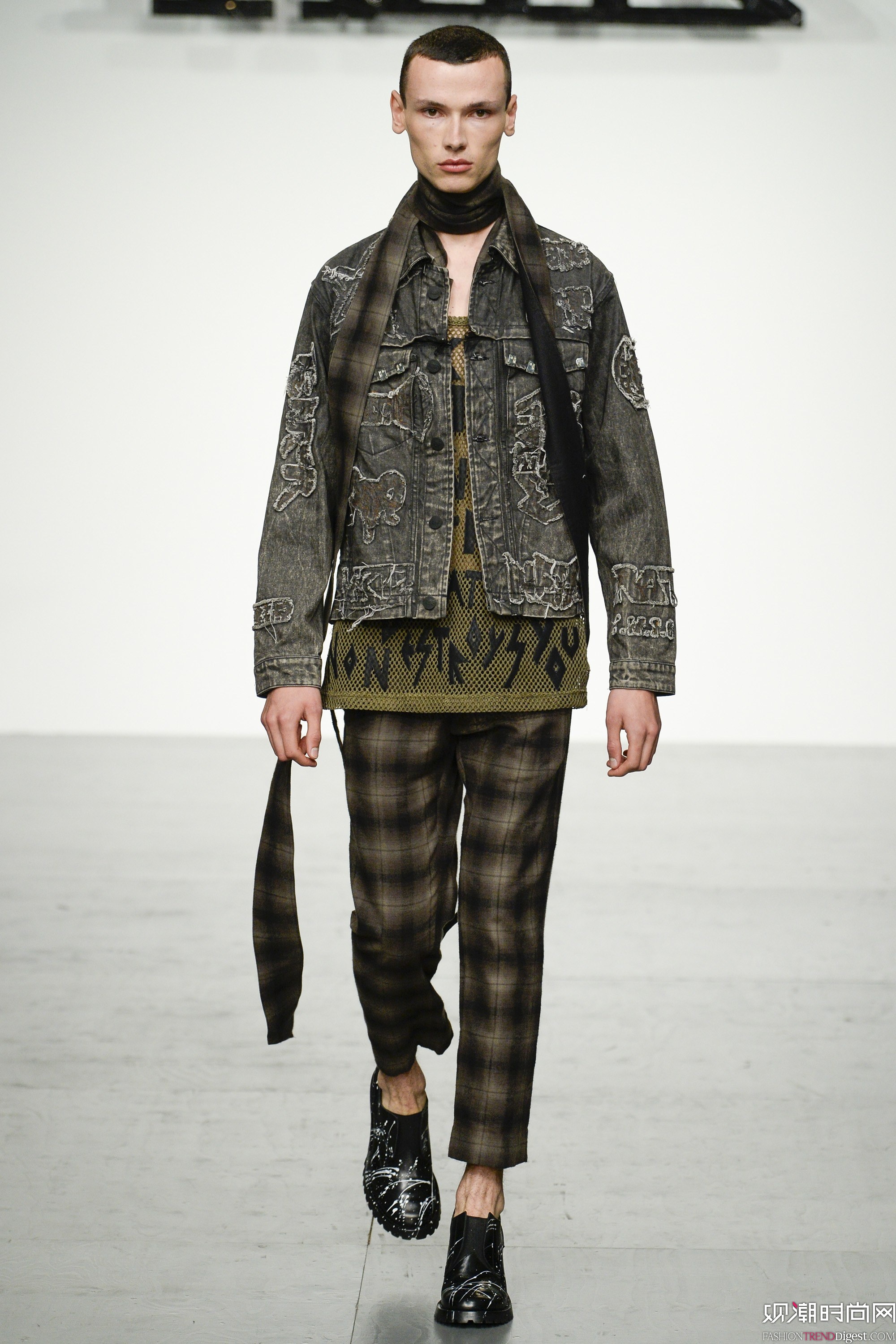 KTZ 2018bϵDƬ