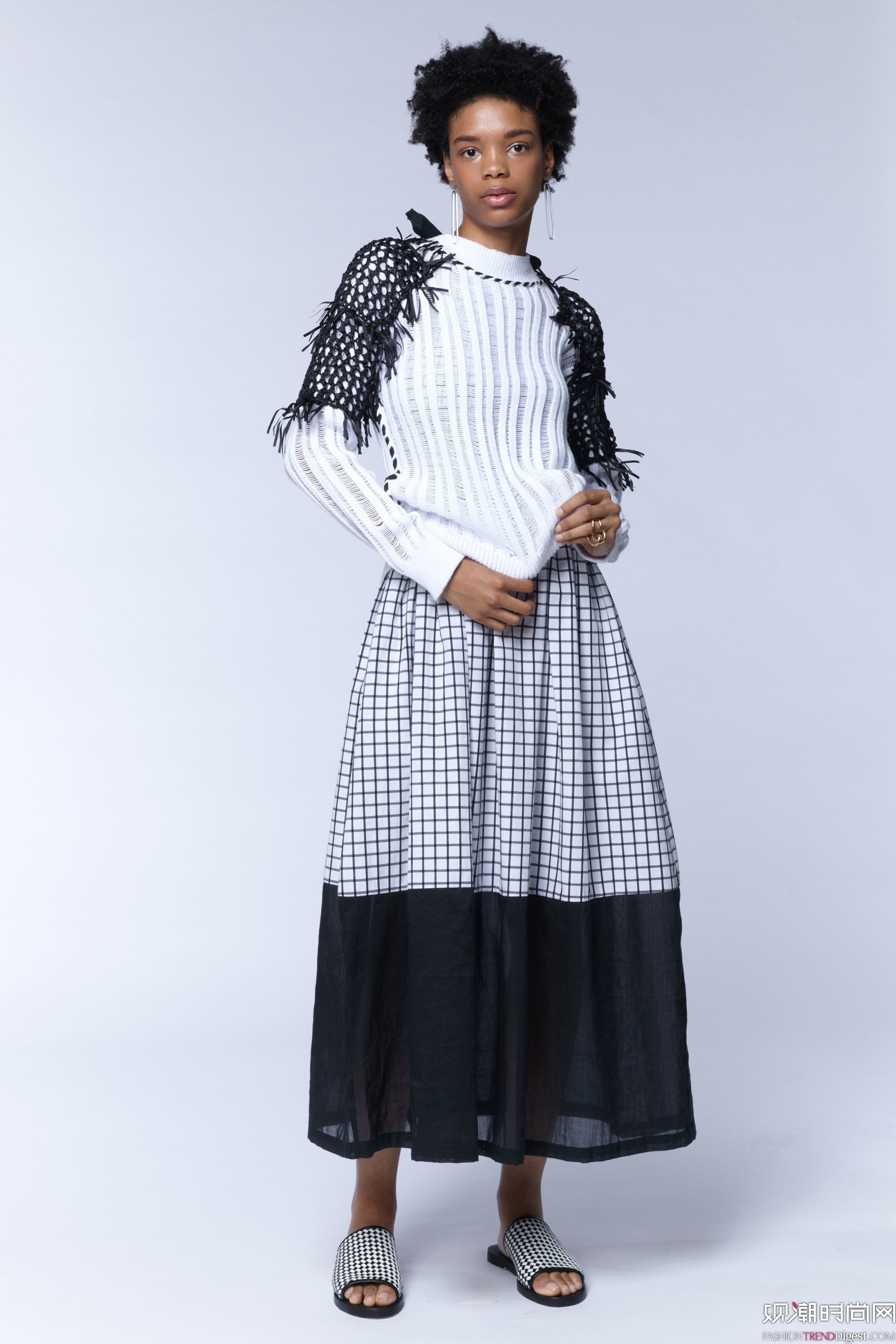 M.Patmos 2018紺ϵLookbookDƬ