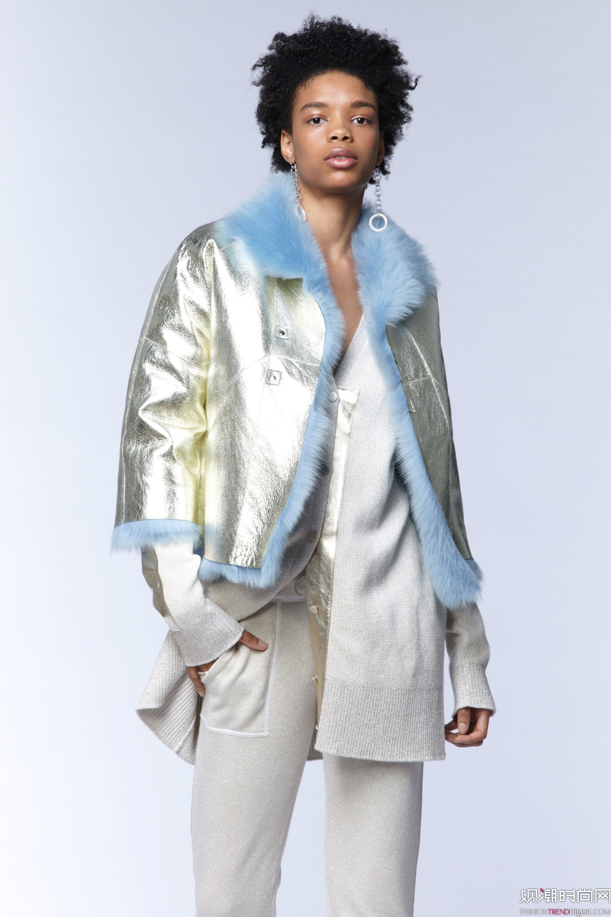 M.Patmos 2018紺ϵLookbookDƬ