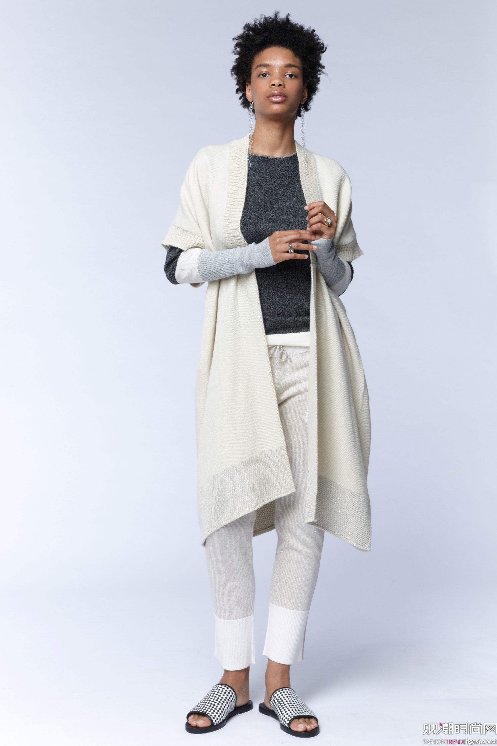M.Patmos 2018紺ϵLookbookDƬ
