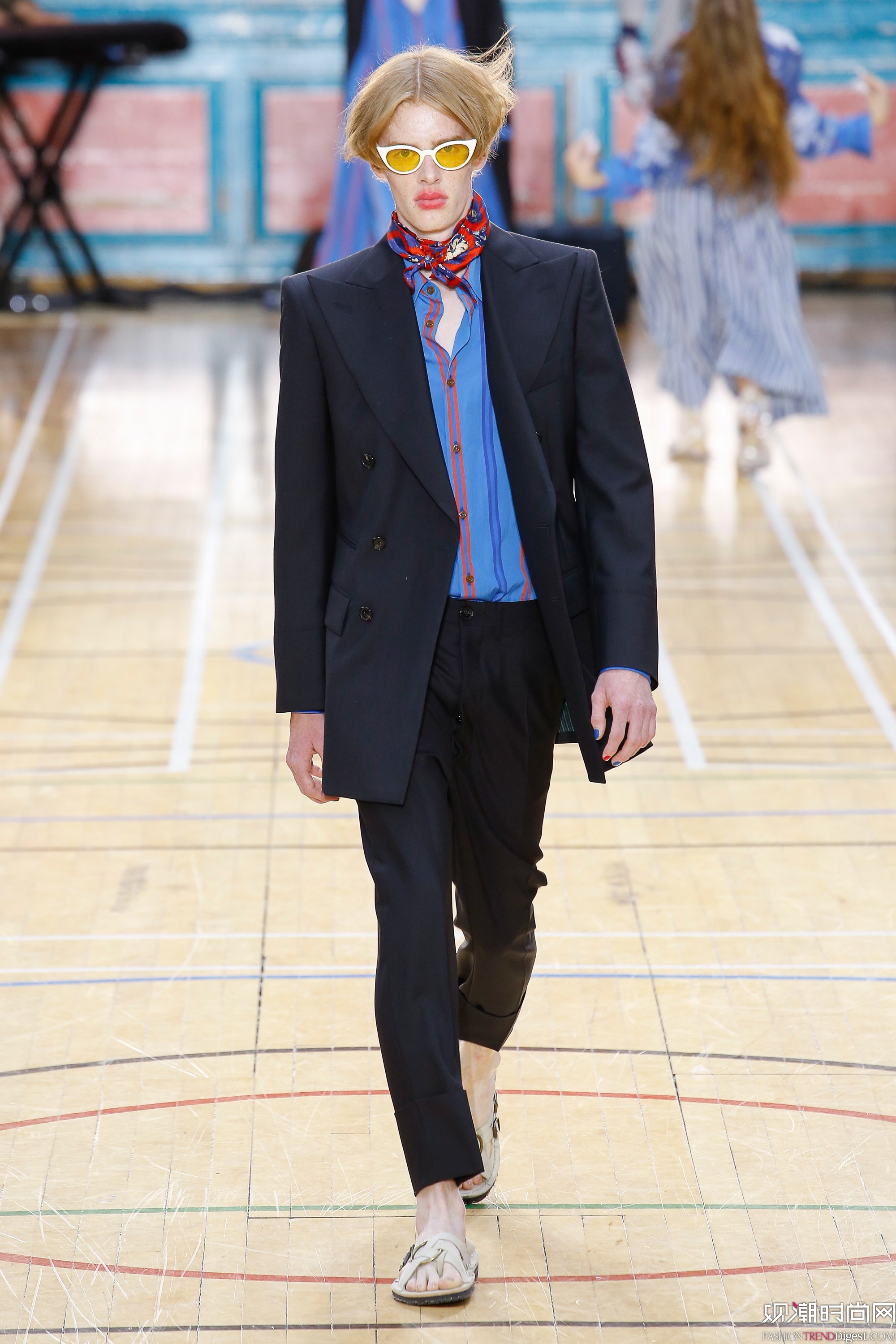 Vivienne Westwood 2018ϵDƬ