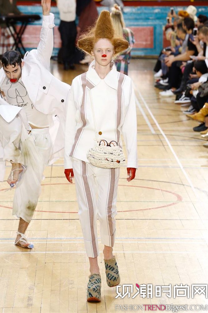 Vivienne Westwood 2018ϵDƬ