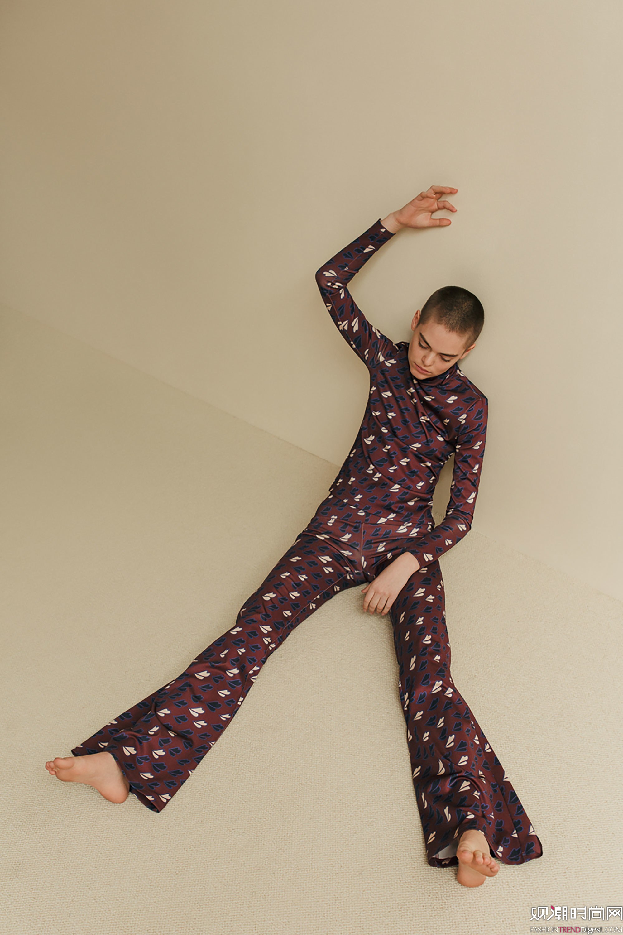 Samuji 2018紺ϵLookBookDƬ