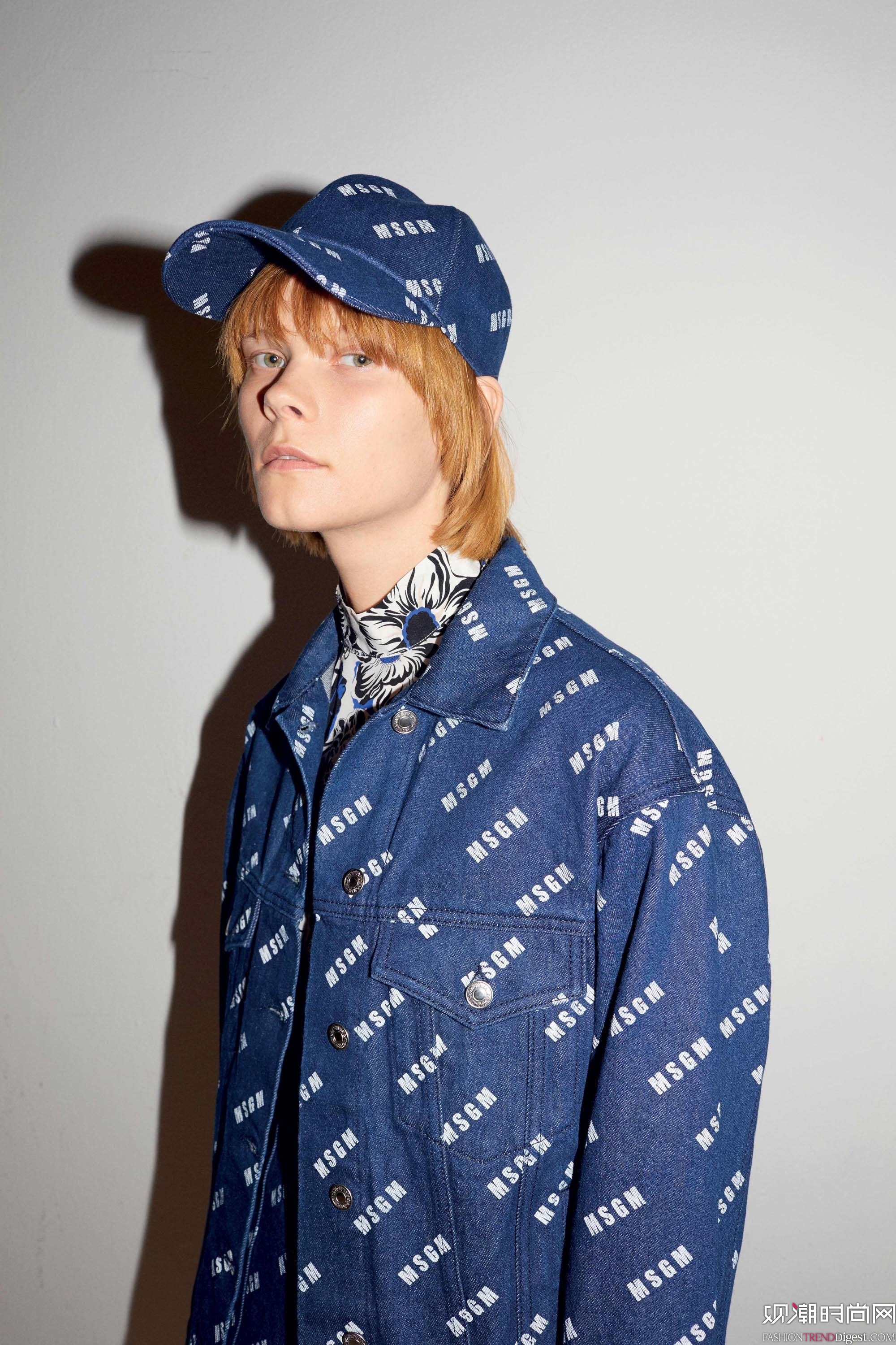MSGM 2018紺ϵLookbookDƬ
