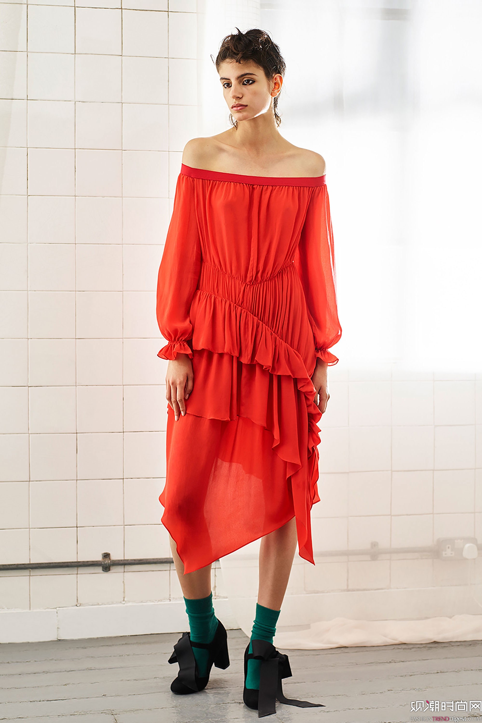 Preen Line 2018紺ϵLookBookDƬ