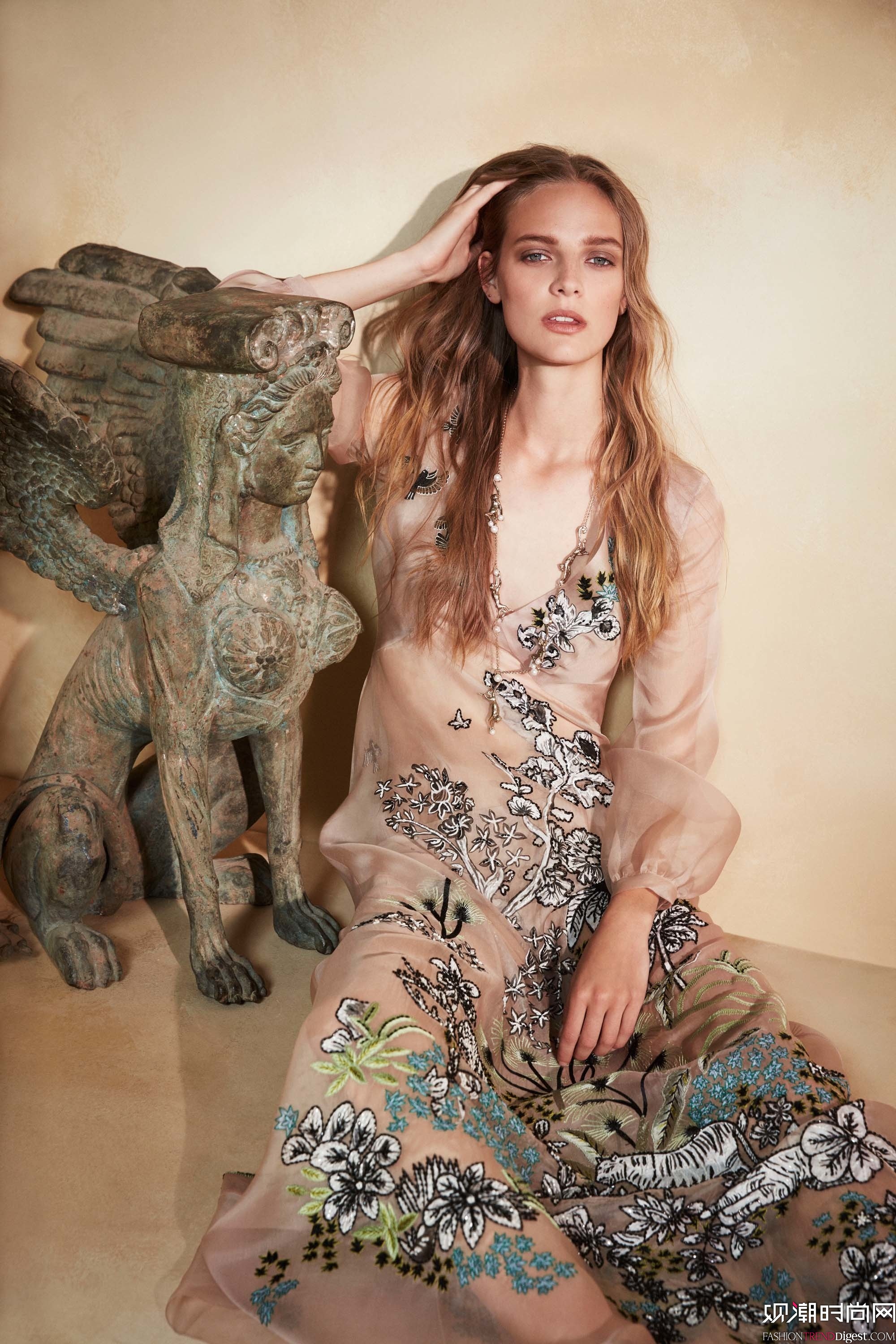 Alberta Ferretti 2018紺ϵlookbookͼƬ