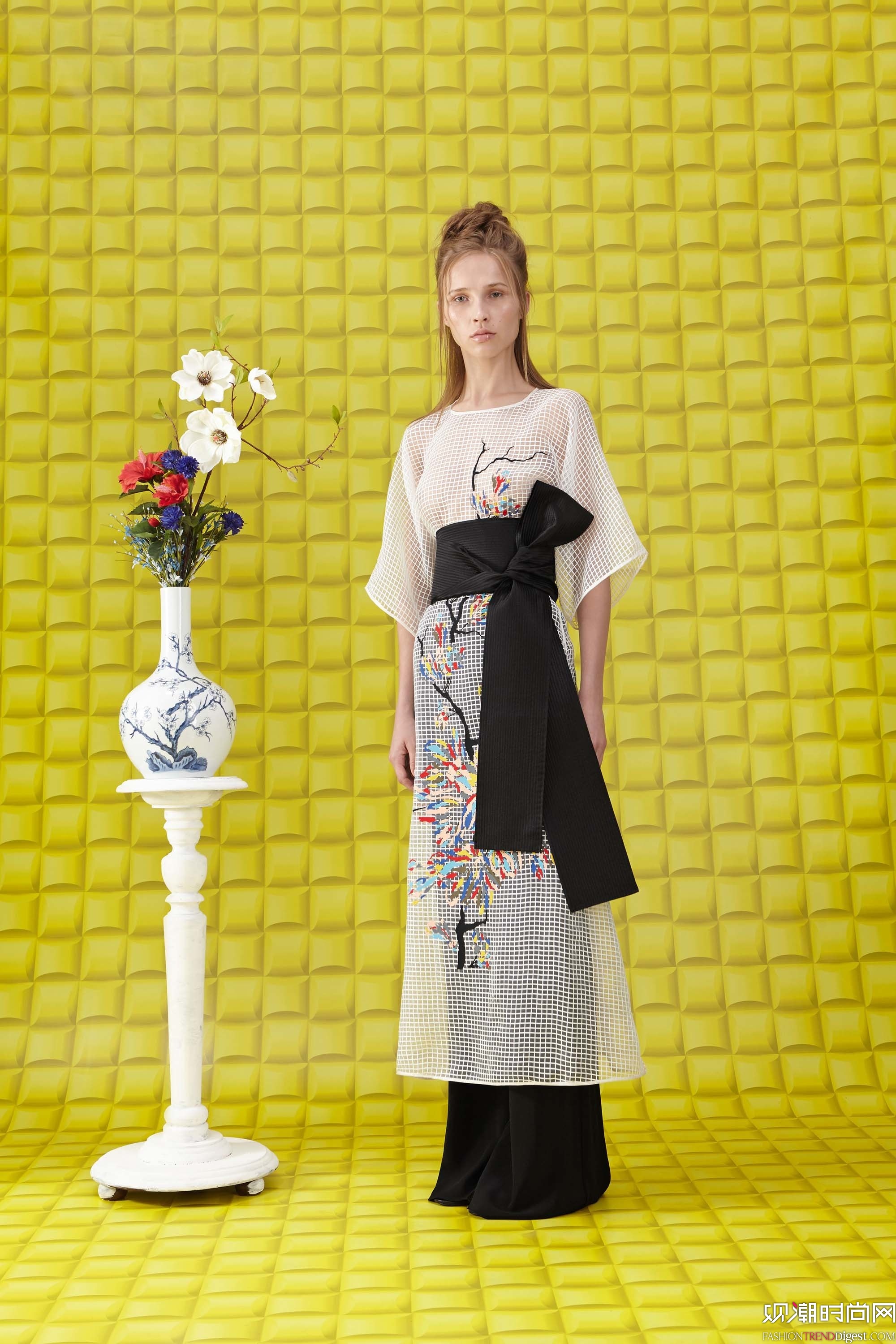 Vionnet 2018紺ϵLOOKBOOKDƬ