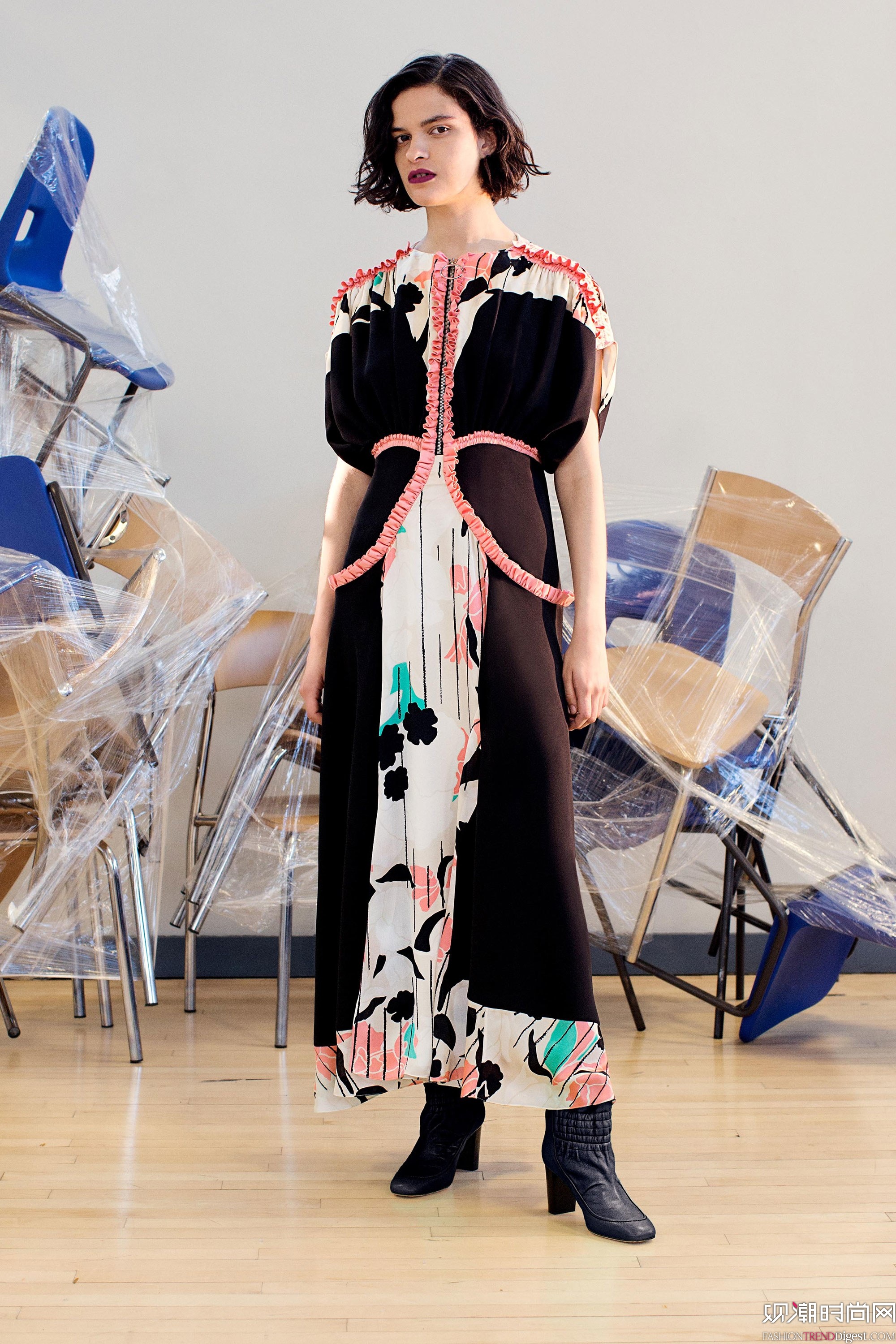 ROKSANDA 2018紺ϵlooklookDƬ