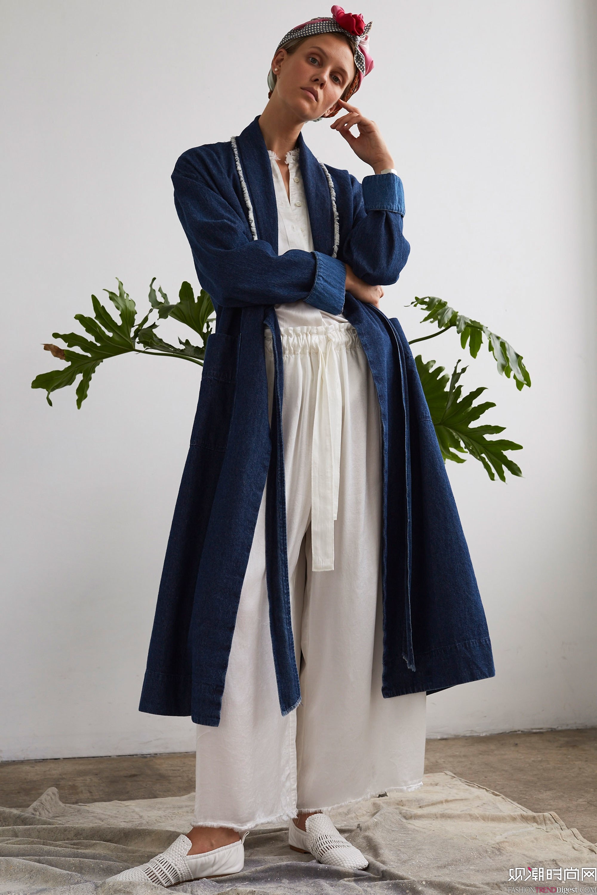 Raquel Allegra 2018紺ϵLookBookDƬ