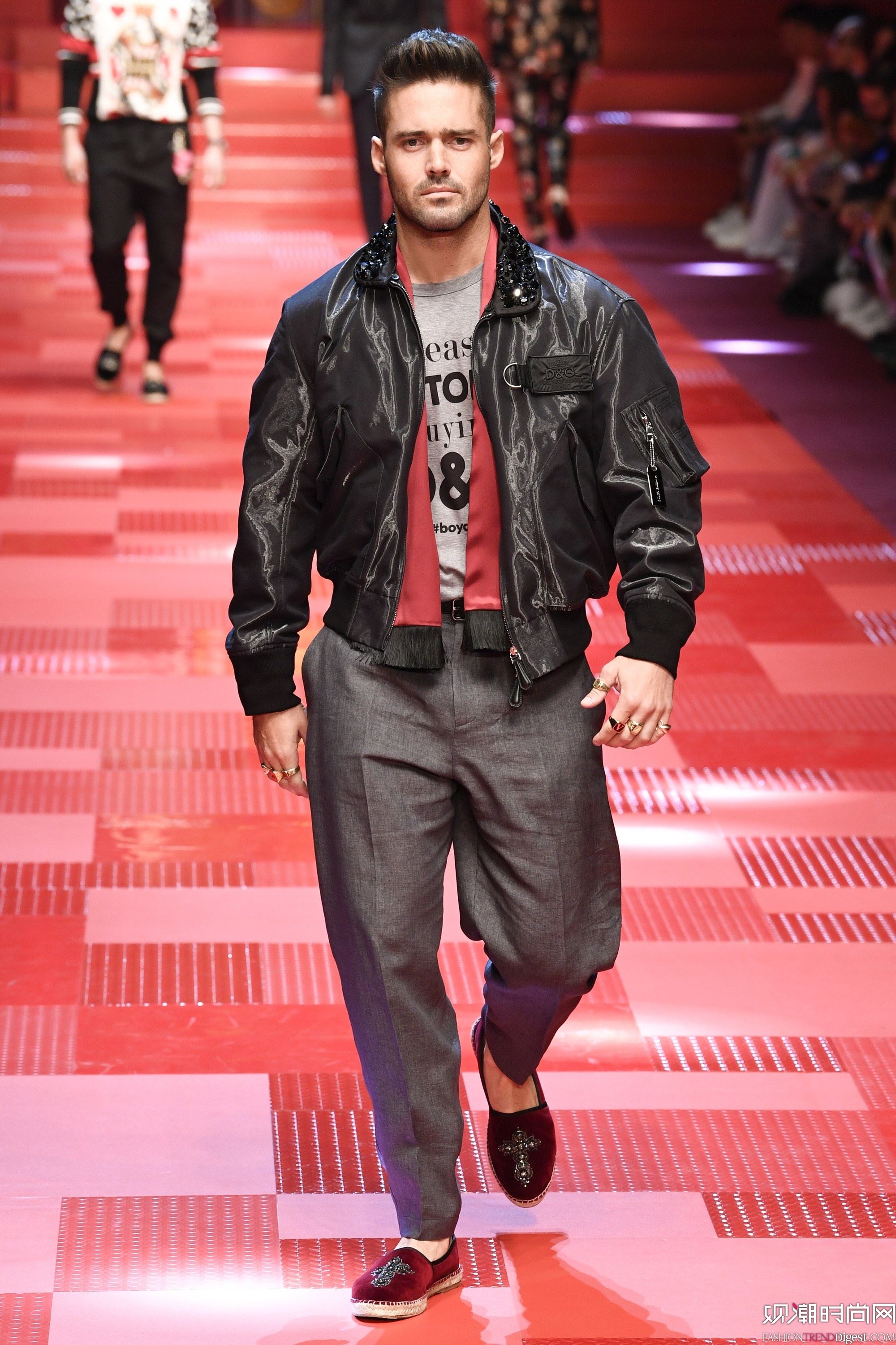 Dolce & Gabbana 2018ϵDƬ