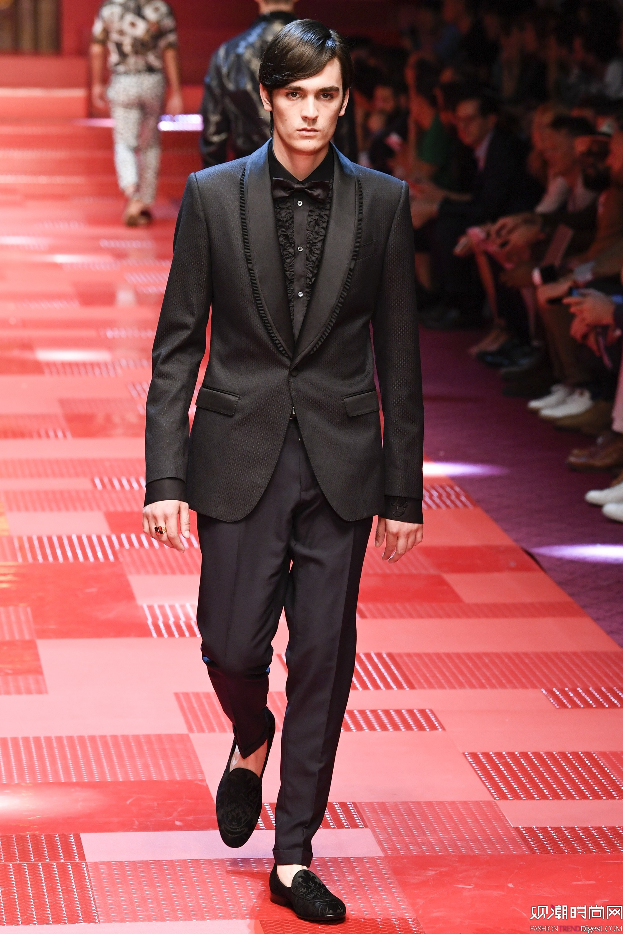 Dolce & Gabbana 2018ϵDƬ