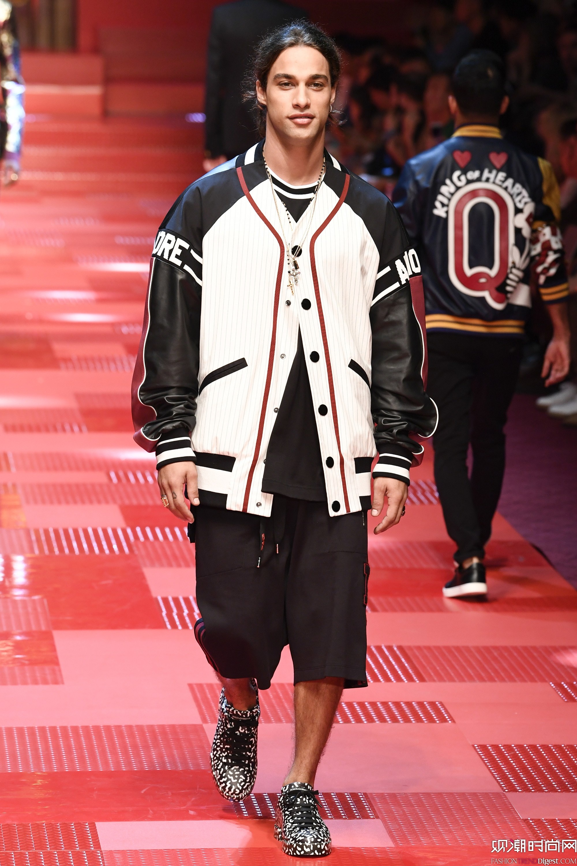 Dolce & Gabbana 2018ϵDƬ