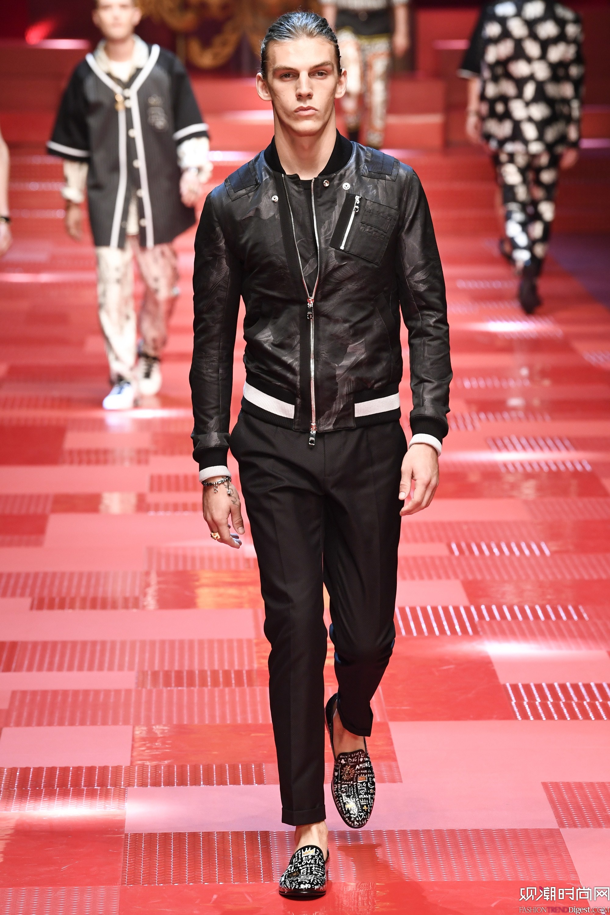 Dolce & Gabbana 2018ϵDƬ