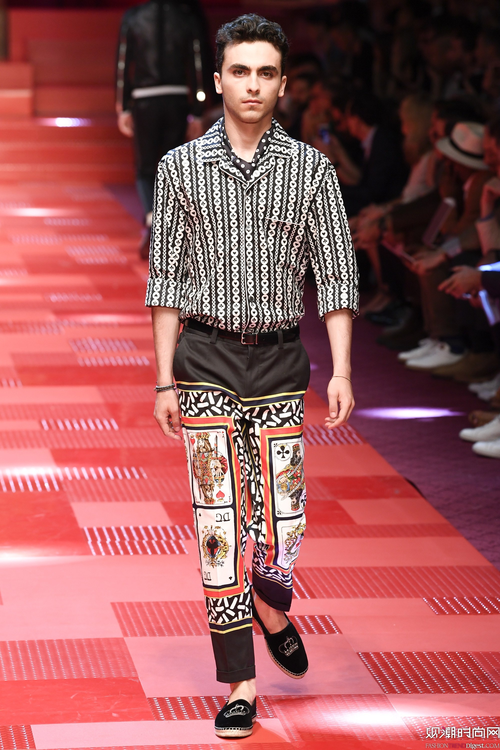 Dolce & Gabbana 2018ϵDƬ