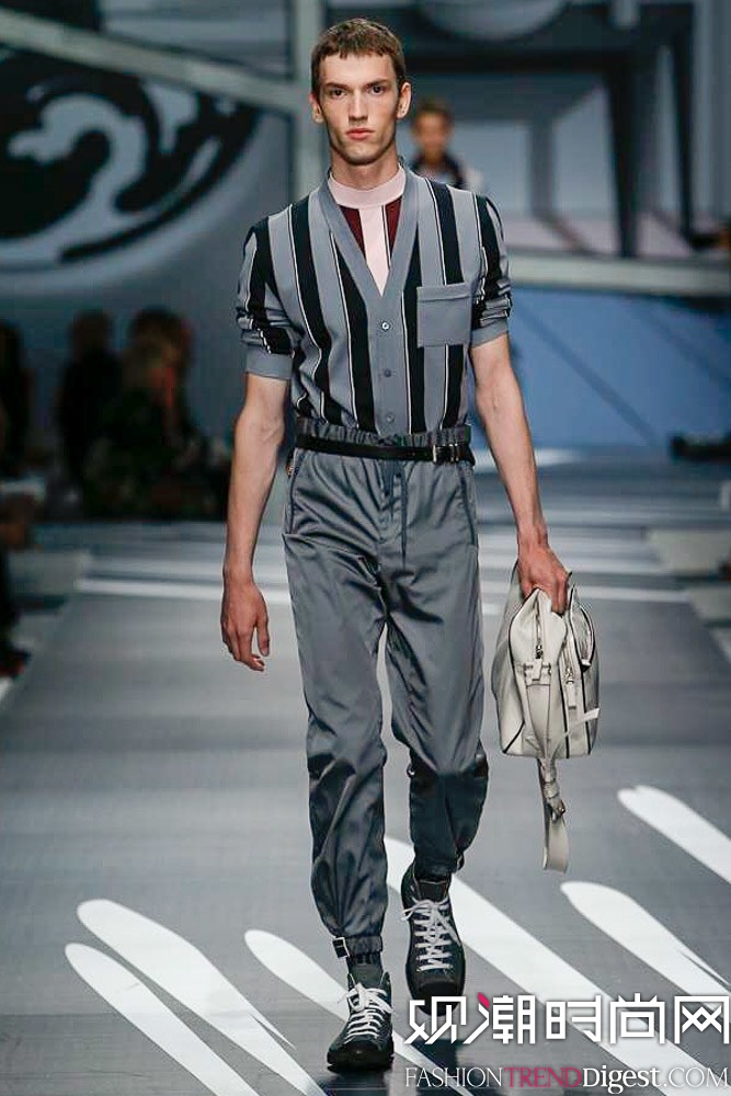 Prada 2018װϵ㳡ͼƬ