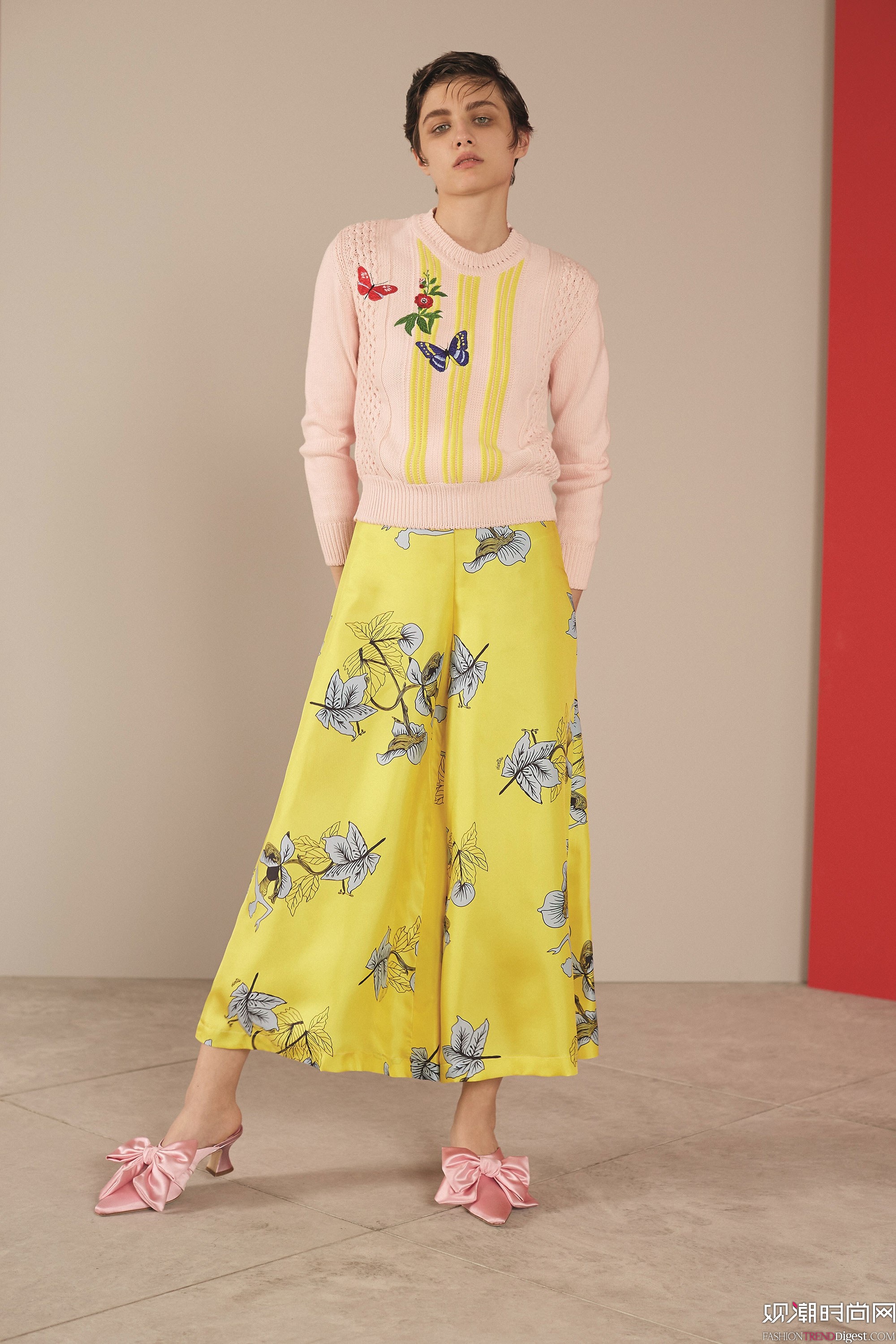 Vivetta 2018紺ϵlookbookDƬ