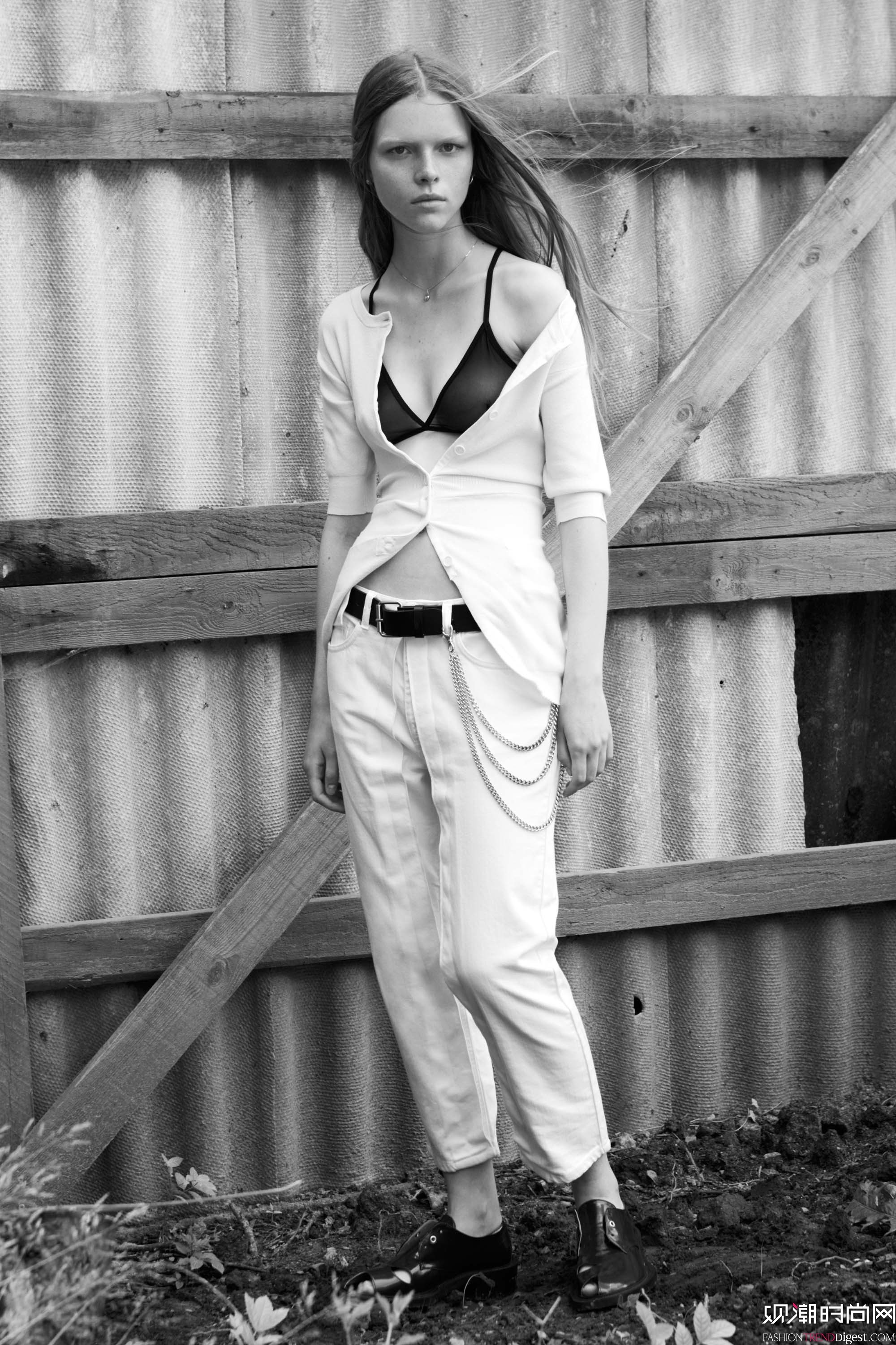 Aalto 2018紺ϵLookBookDƬ