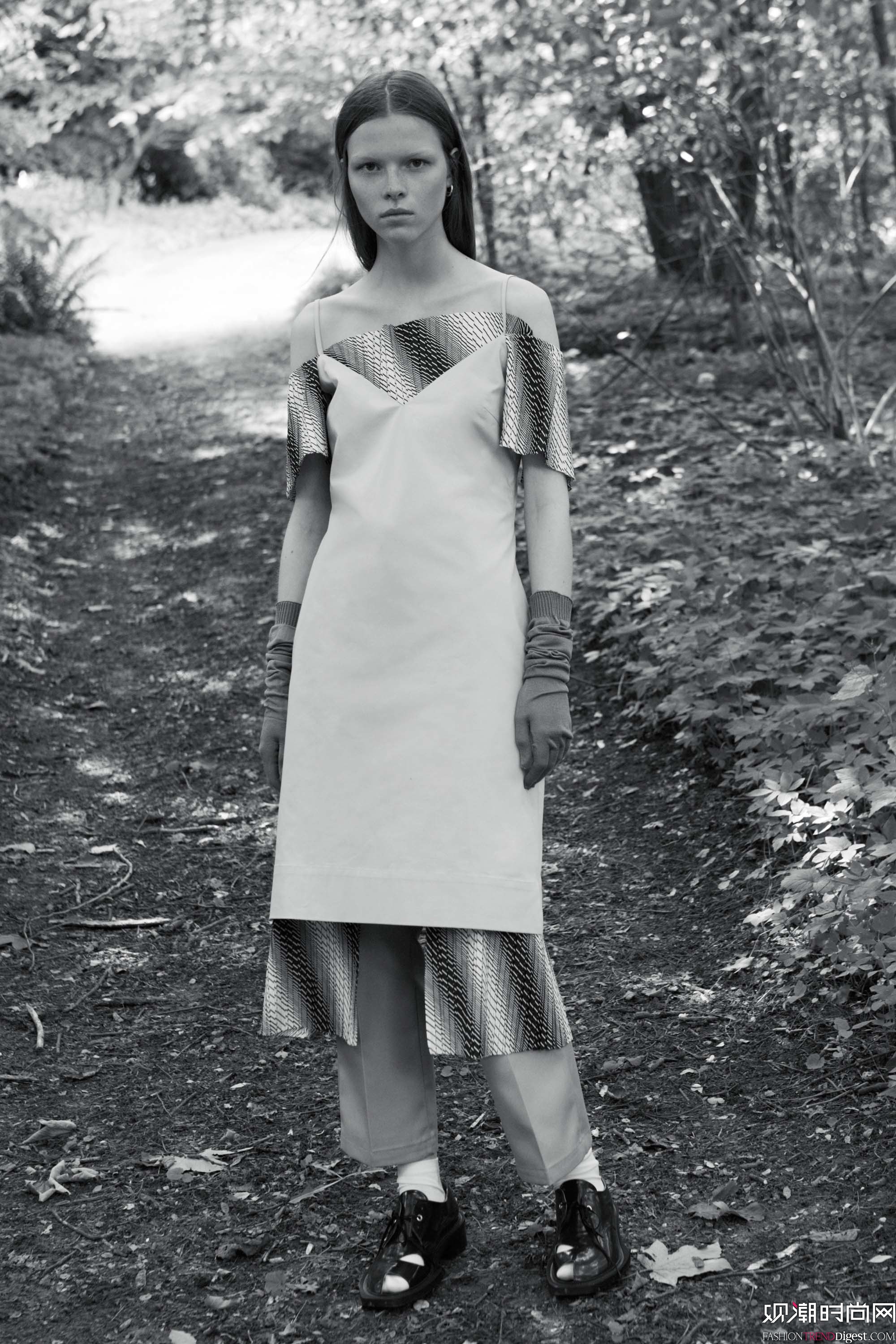 Aalto 2018紺ϵLookBookDƬ