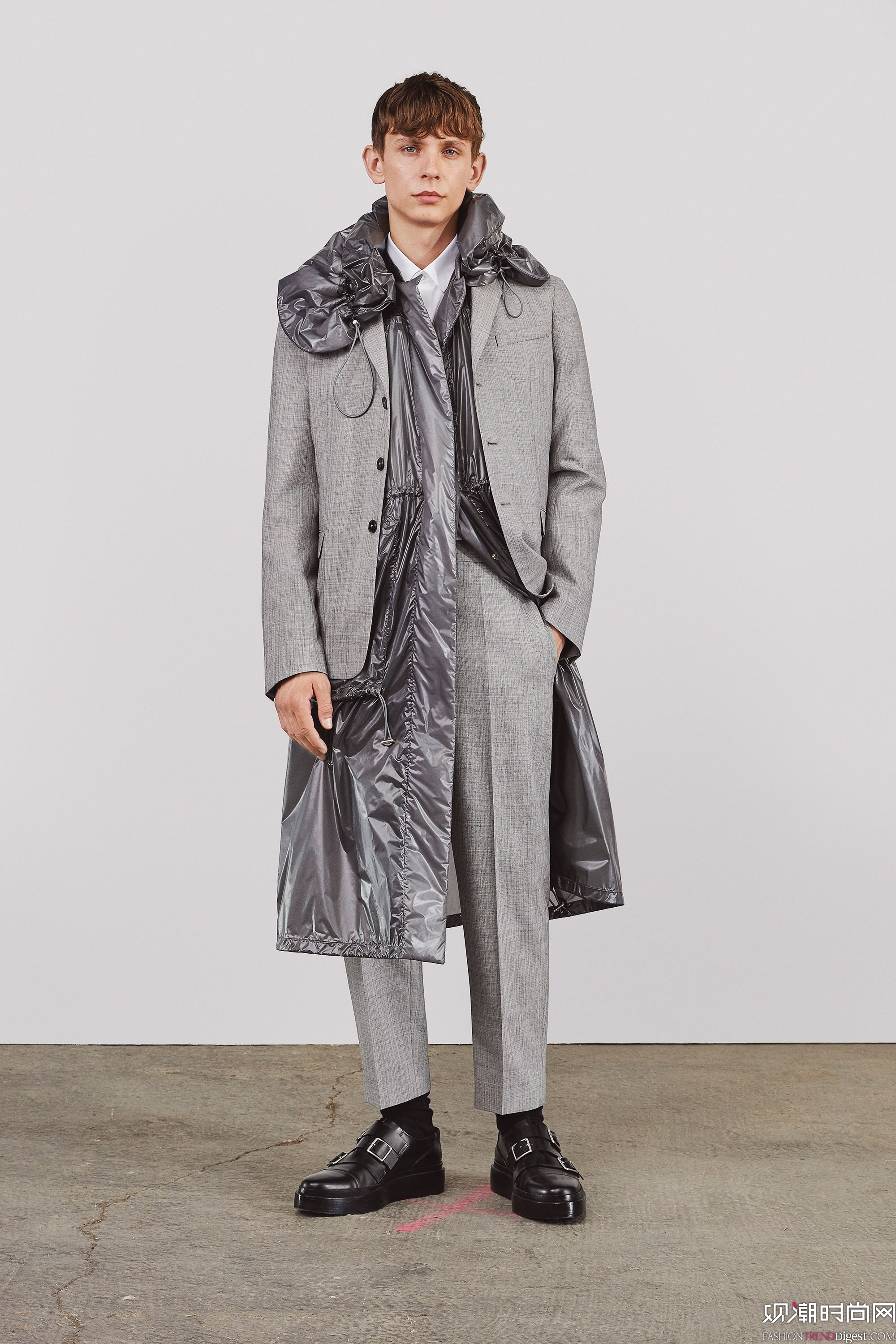 Jil Sander 2018�紺ϵ��LookBook����ͼƬ