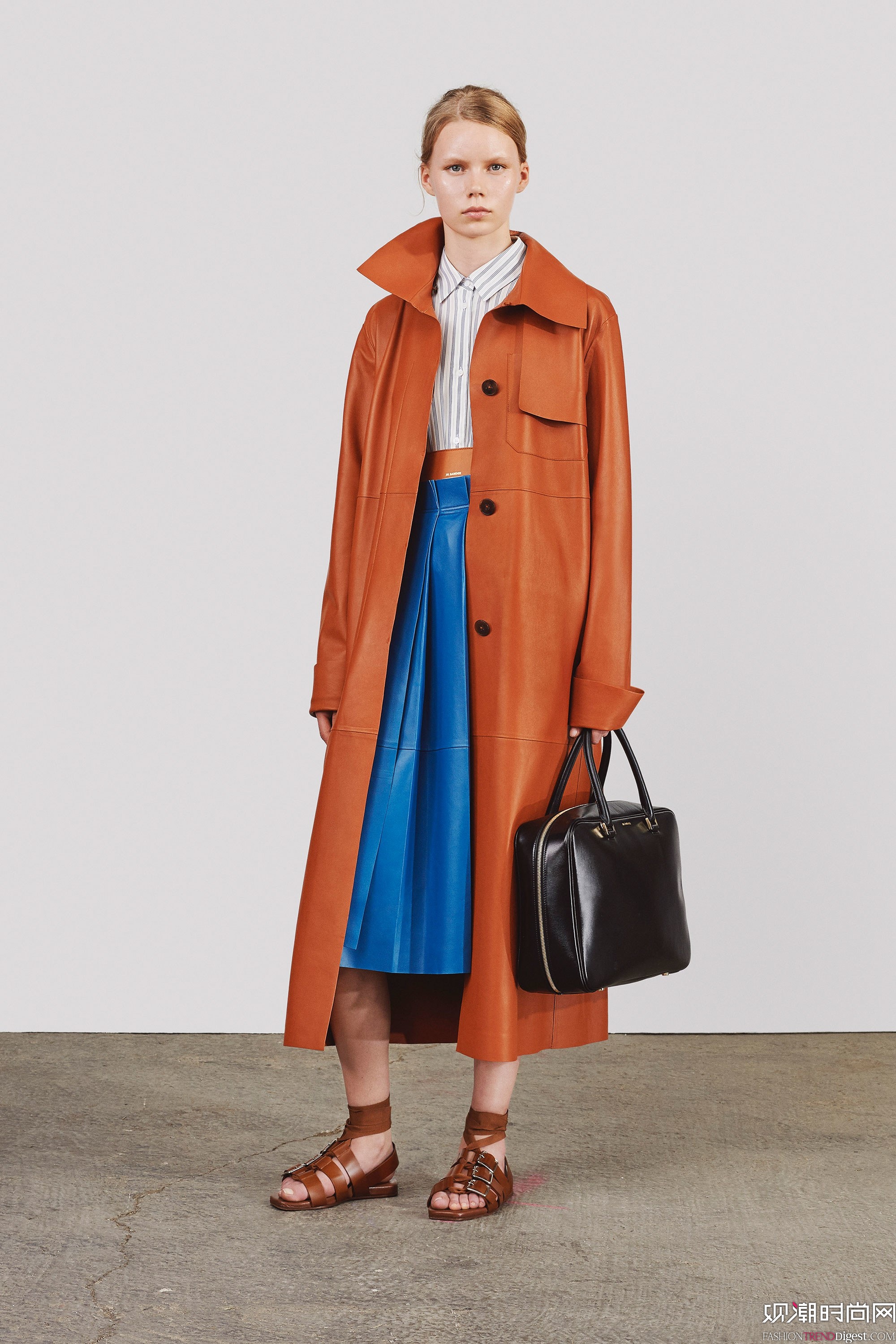 Jil Sander 2018�紺ϵ��LookBook����ͼƬ