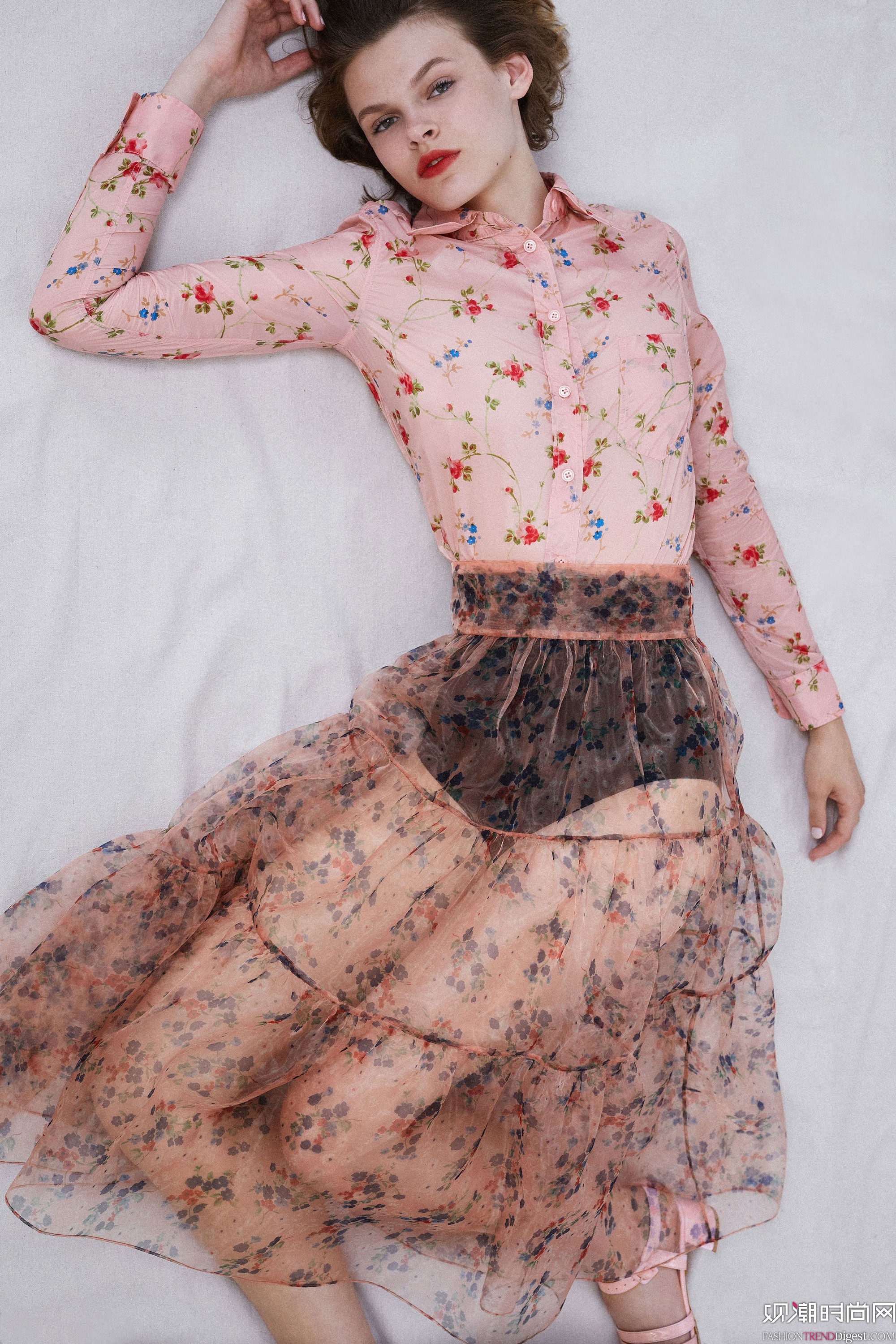 Jill Stuart 2018紺ϵLookBookDƬ