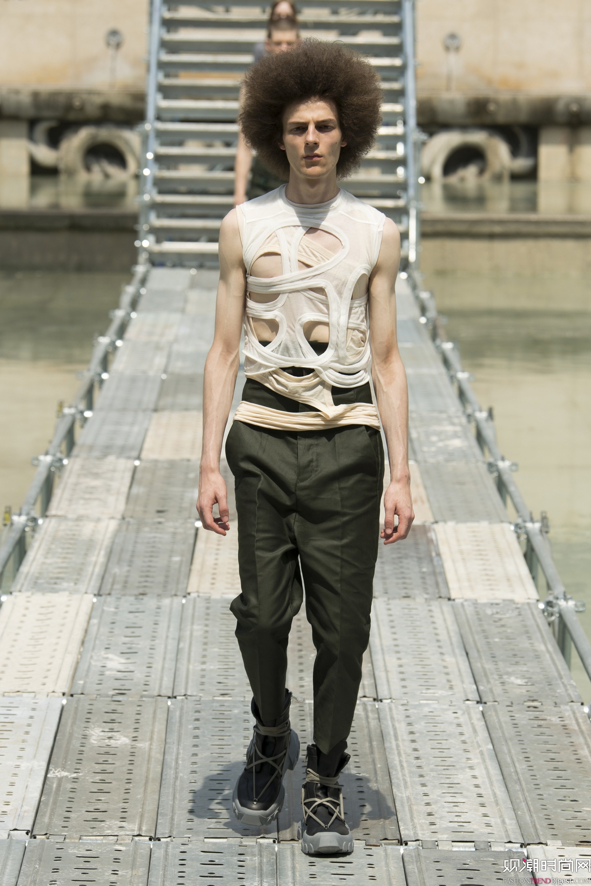 RICK OWENS 2018bϵDƬ