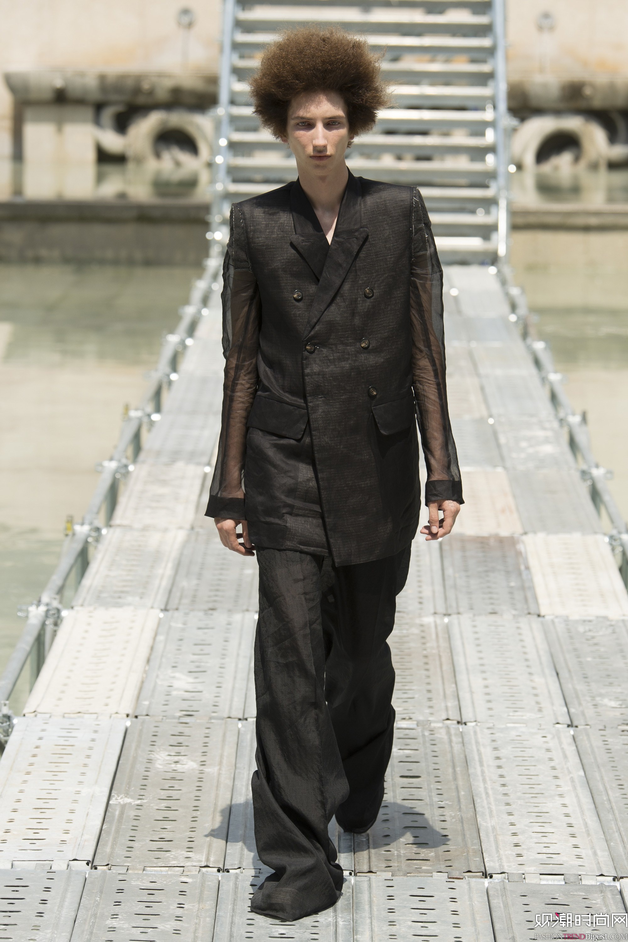 RICK OWENS 2018bϵDƬ