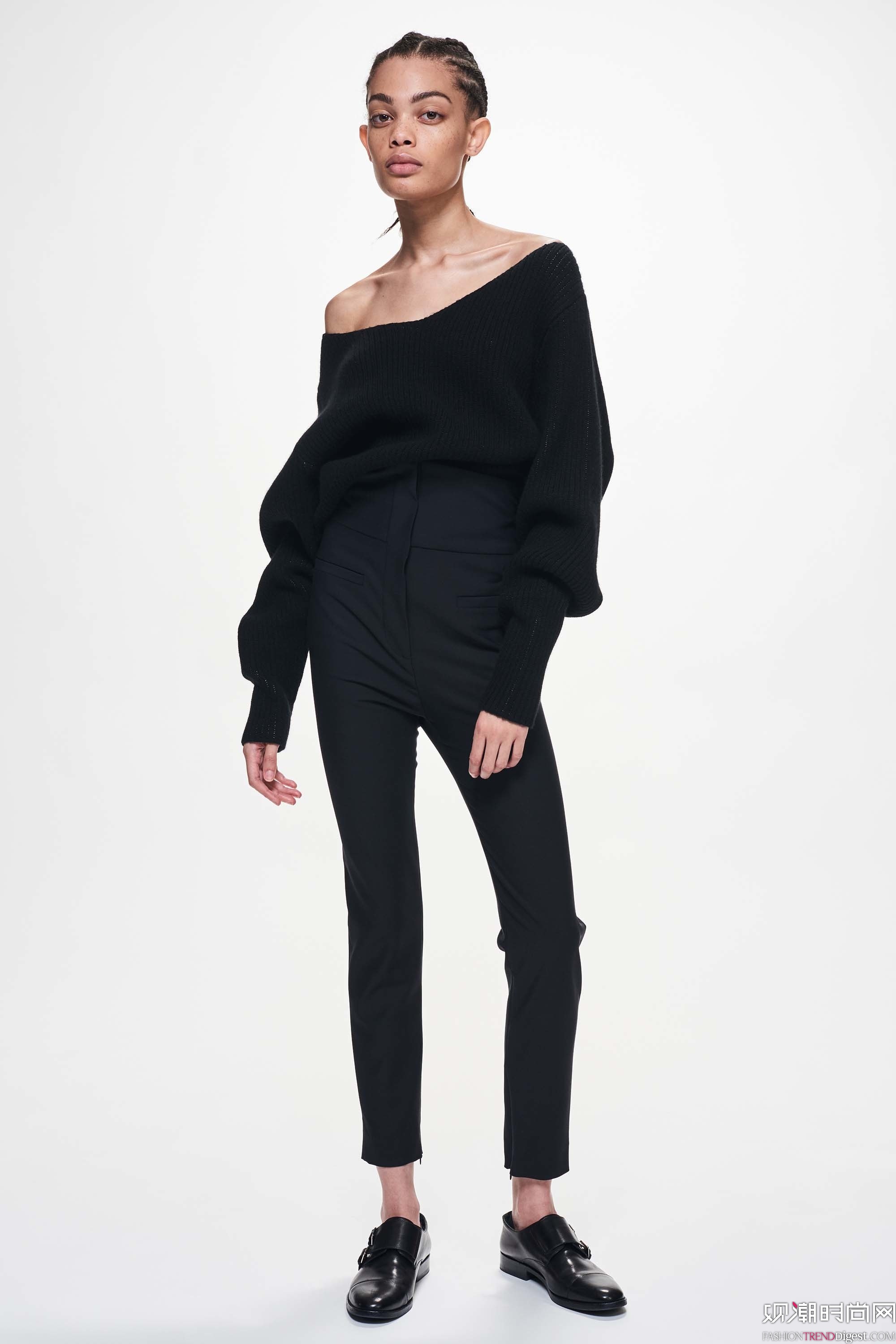 Ji Oh 2018紺ϵLookbookDƬ