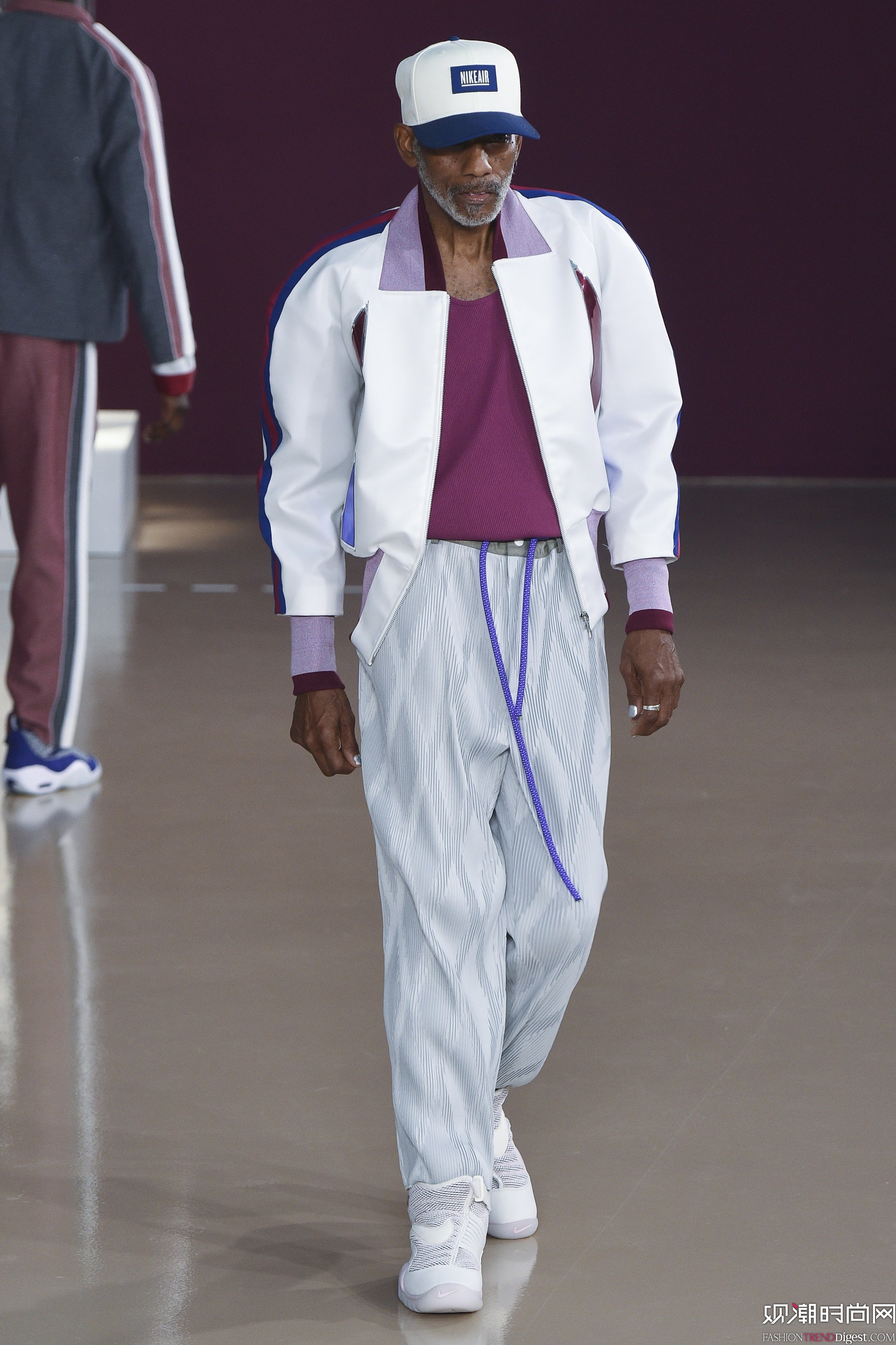 Pigalle 2018bϵLookbookDƬ