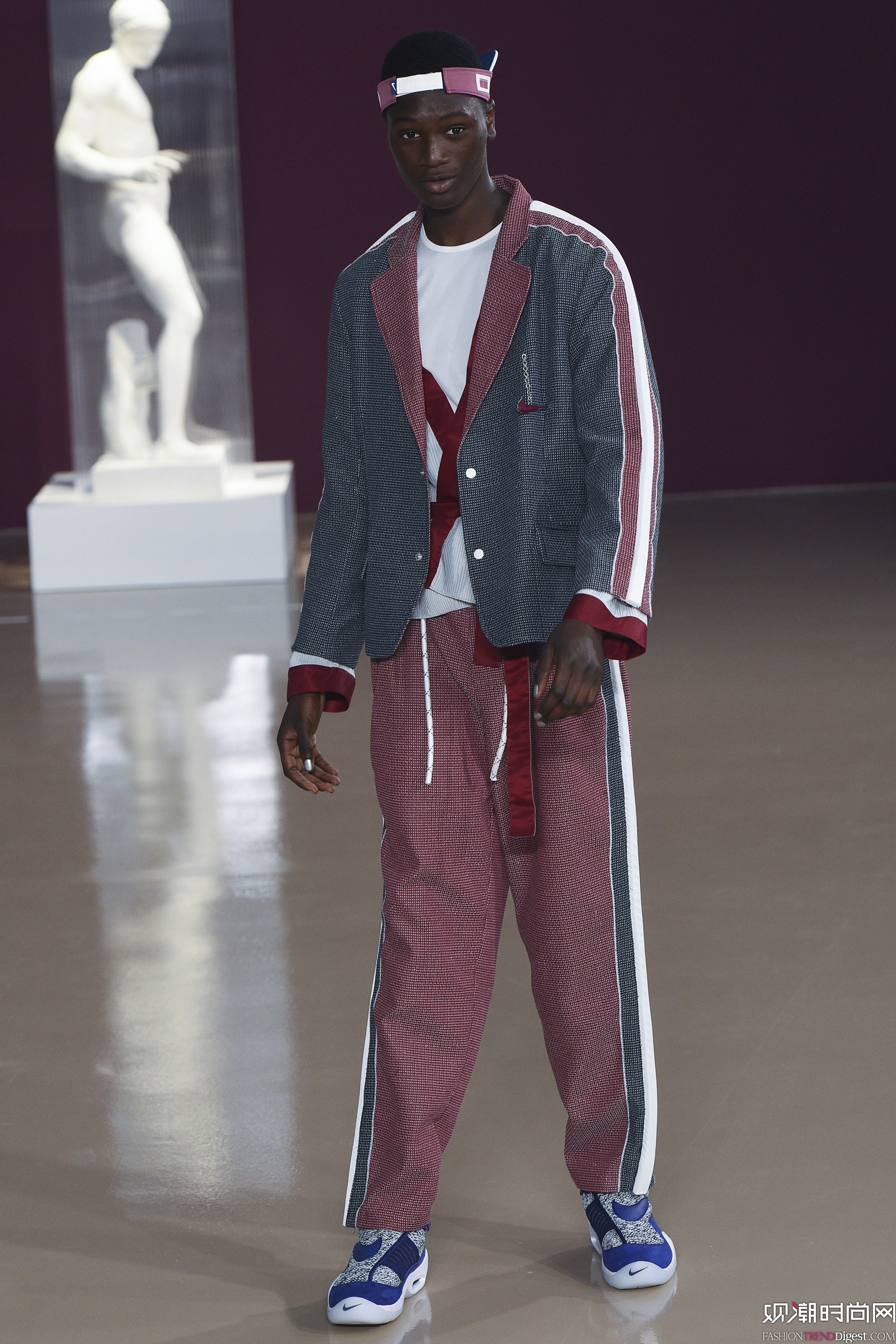 Pigalle 2018bϵLookbookDƬ