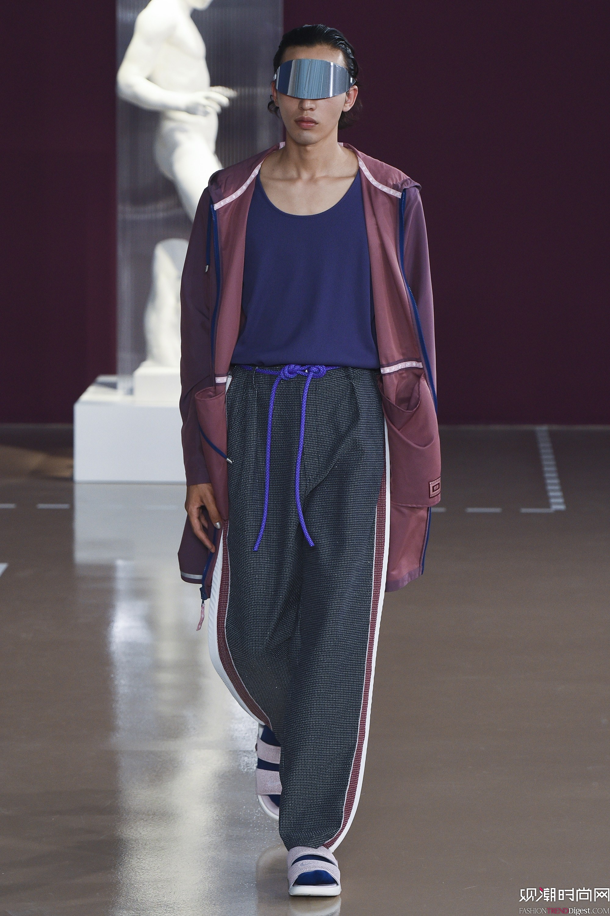 Pigalle 2018bϵLookbookDƬ