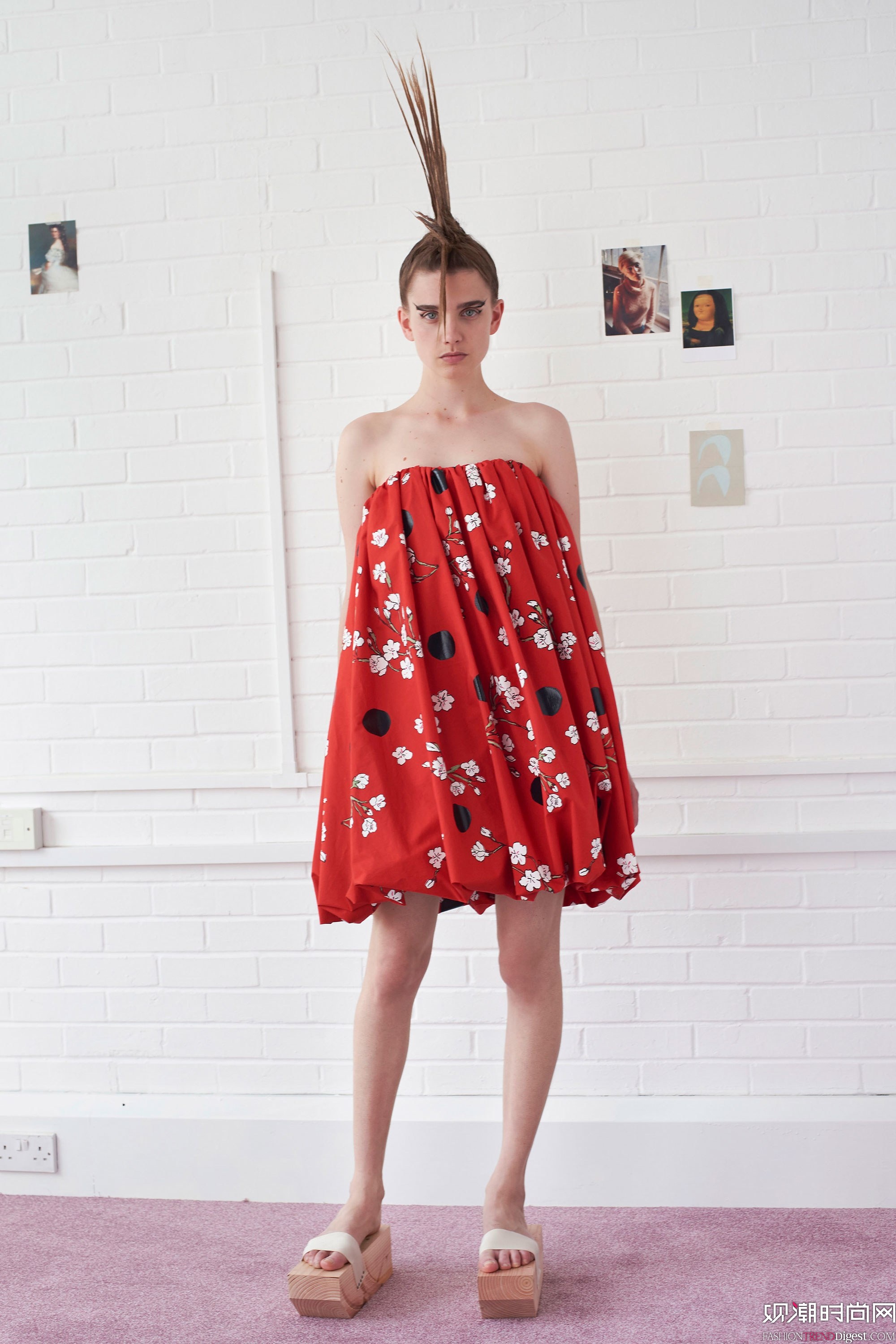 Isa Arfen 2018�紺ϵ��LookBook����ͼƬ