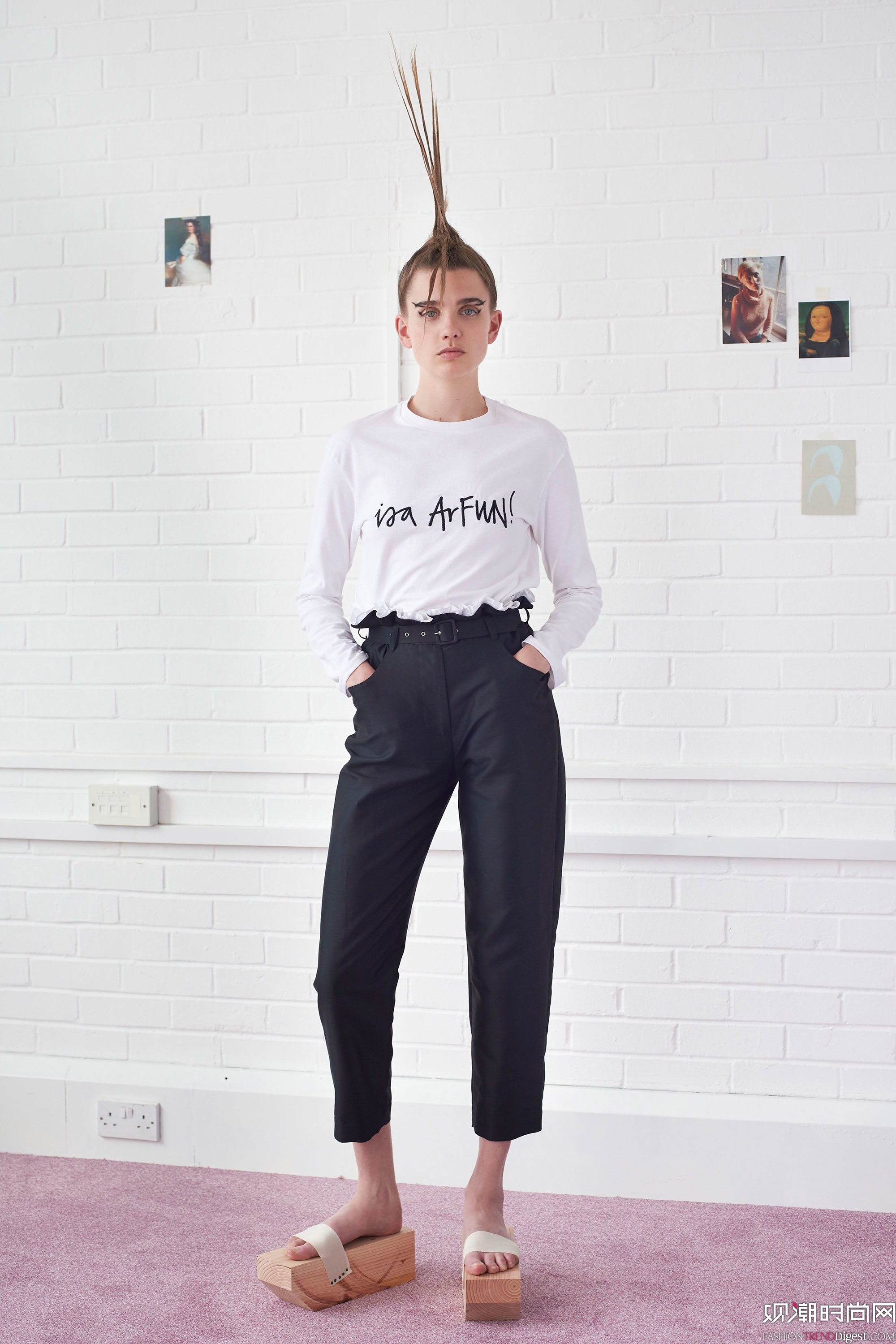 Isa Arfen 2018�紺ϵ��LookBook����ͼƬ