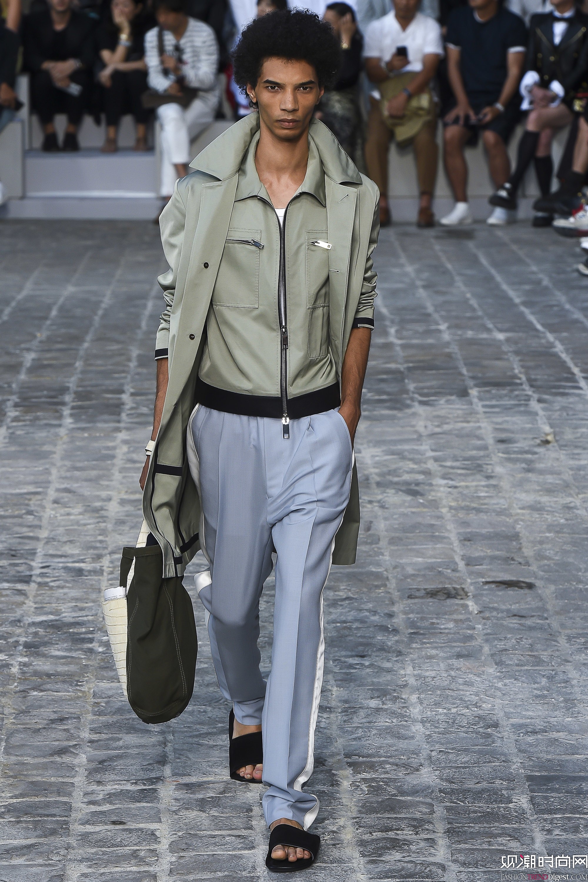 Berluti 2018ϵDƬ