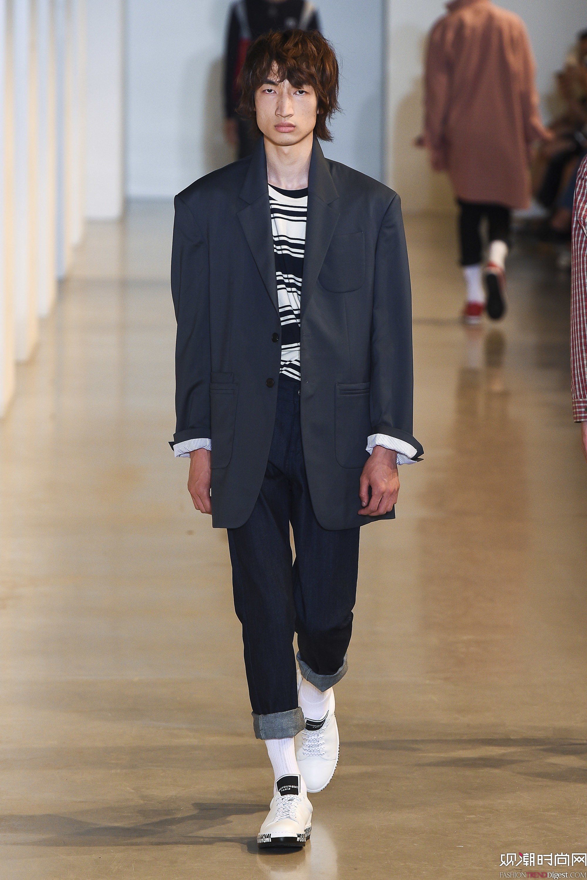 Wooyoungmi 2018bϵDƬ