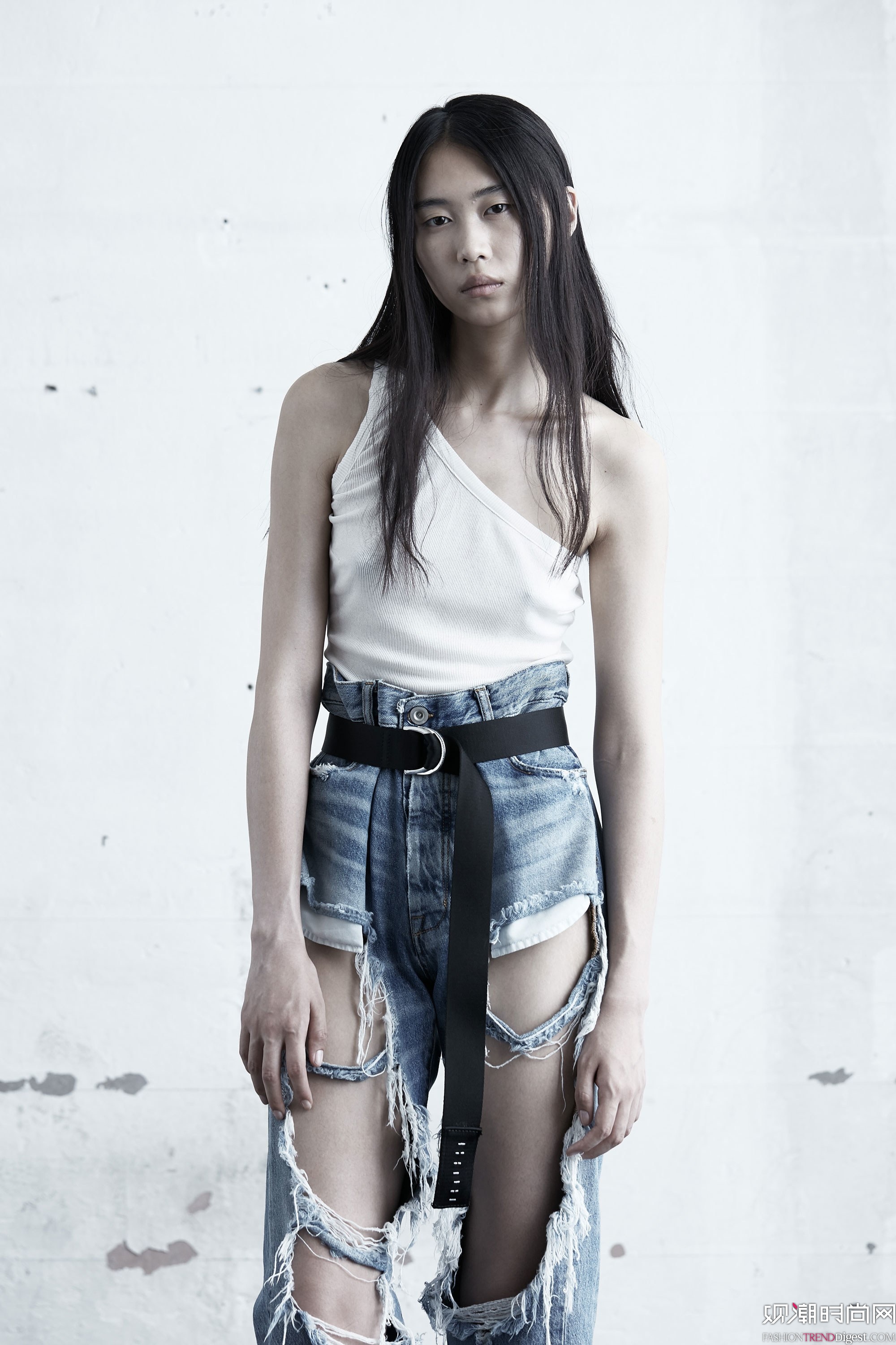 Unravel 2018紺ϵLookbookDƬ
