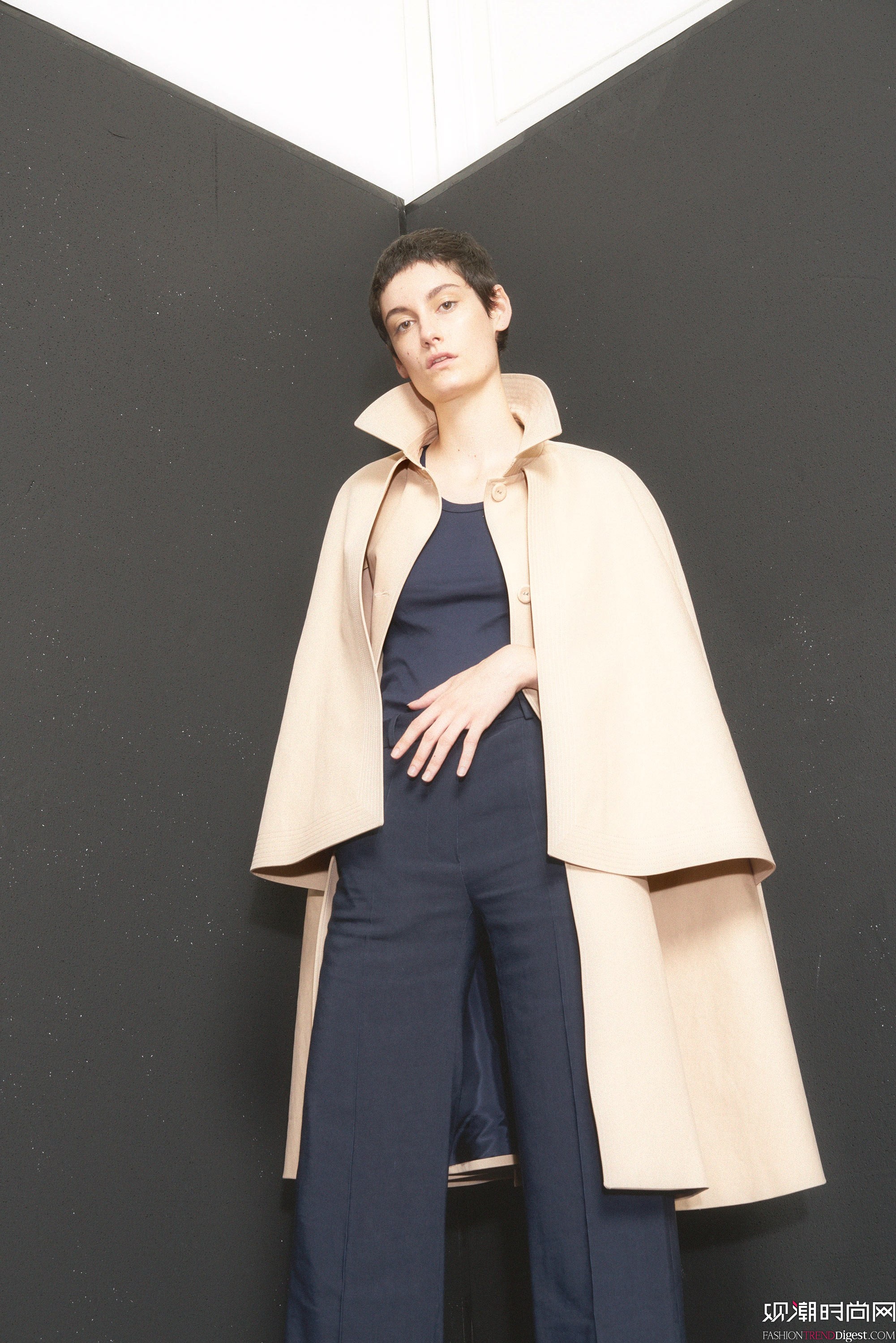Martin Grant 2018紺ϵLookbookDƬ