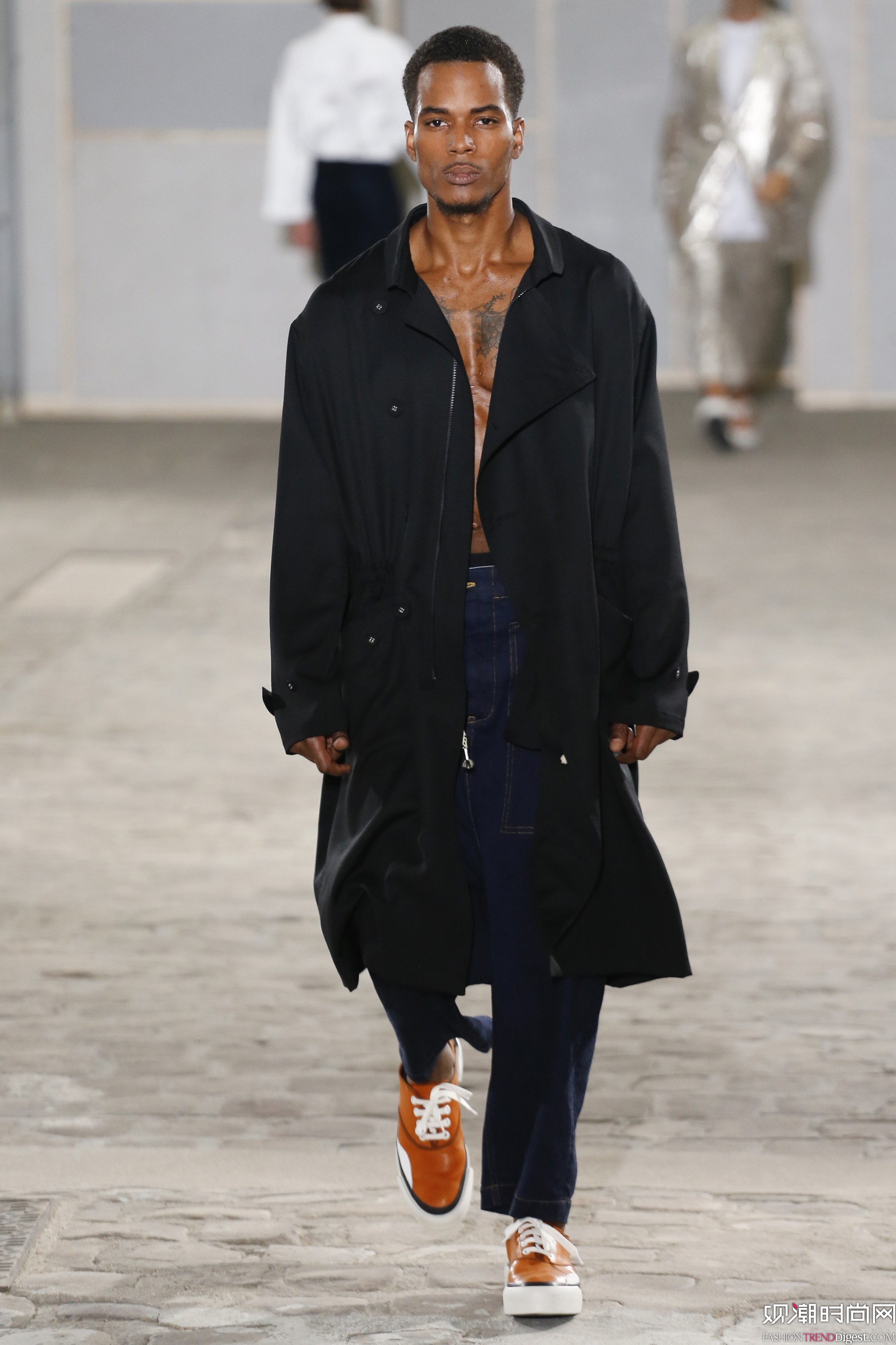 Julien David 2018ϵDƬ